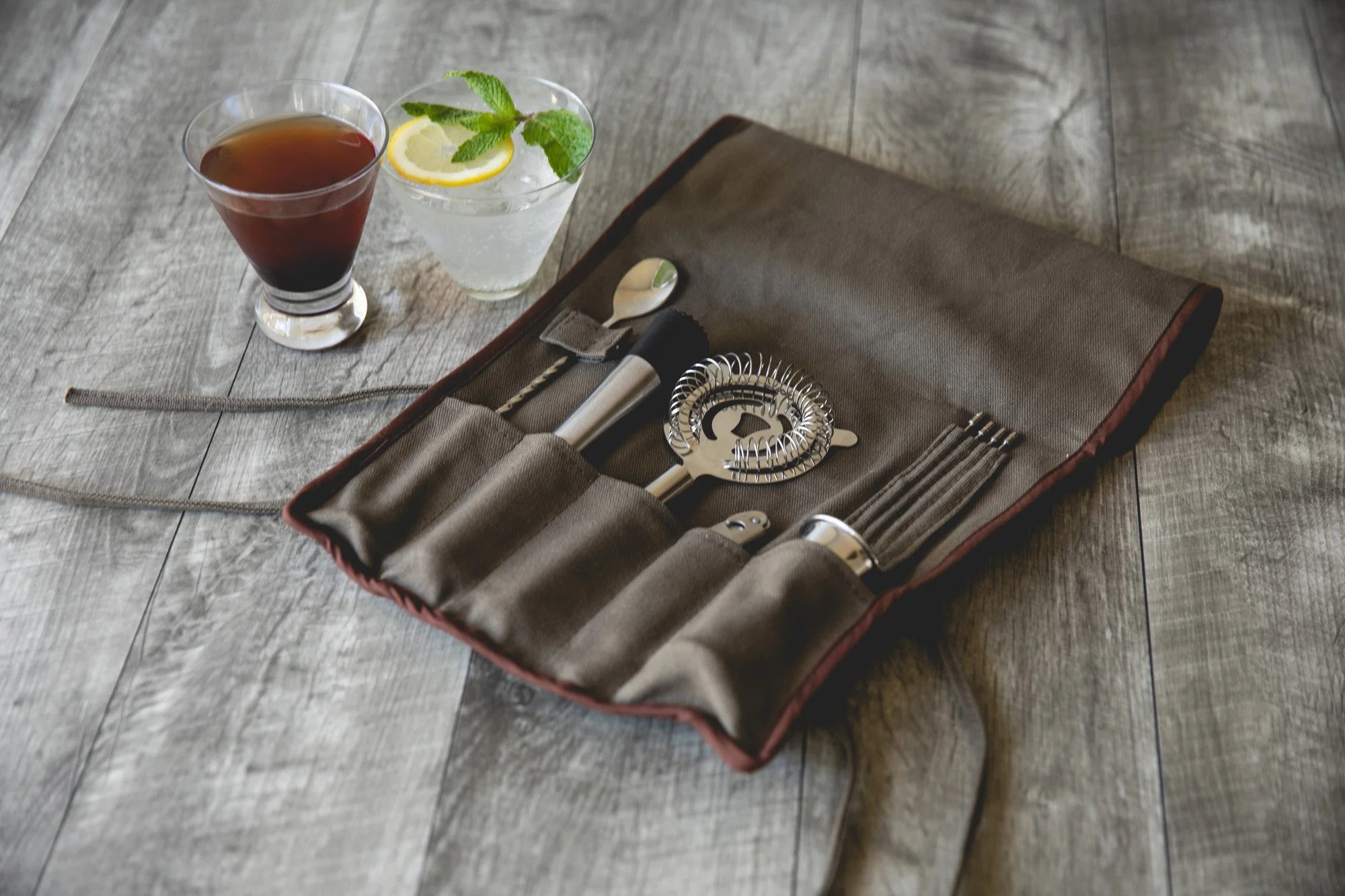 10-Piece Bar Tool Roll Up Kit - Image 5