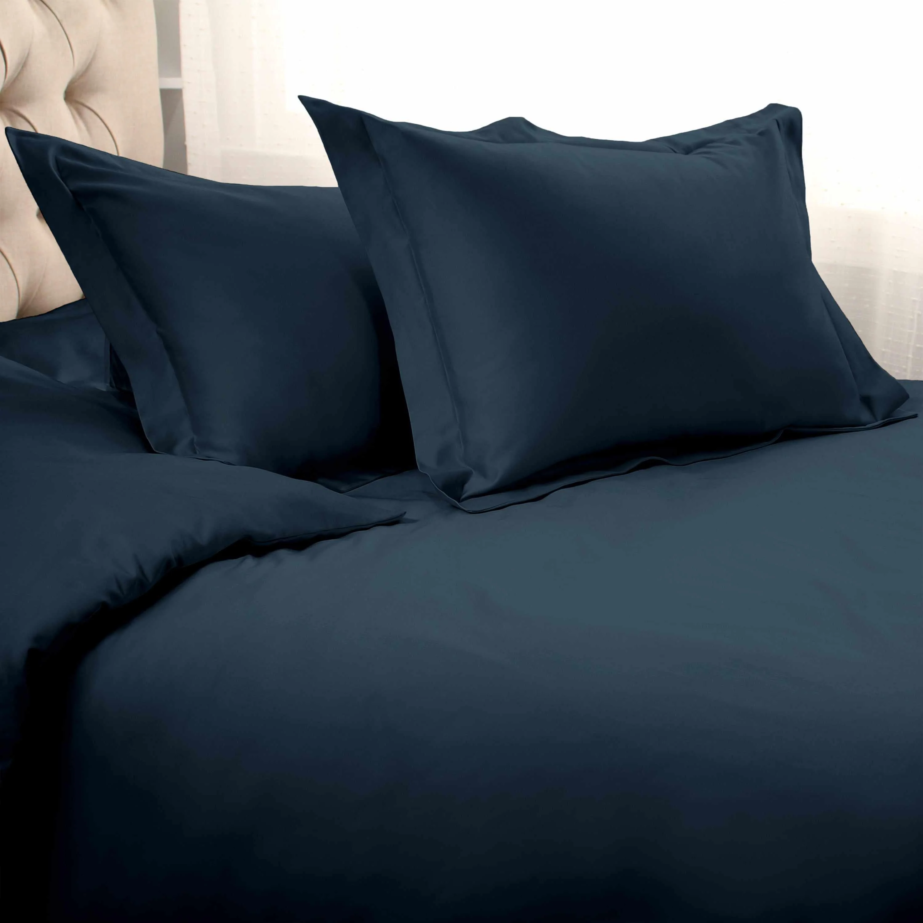 1000 Thread Count Egyptian Cotton Solid Duvet Cover Set - Image 3