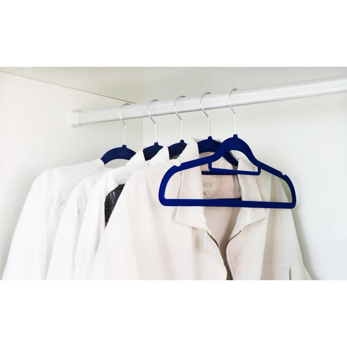 120 Pack of Premium Velvet Non-Slip Hangers with 360 Degree Rotatable Hook - Image 33
