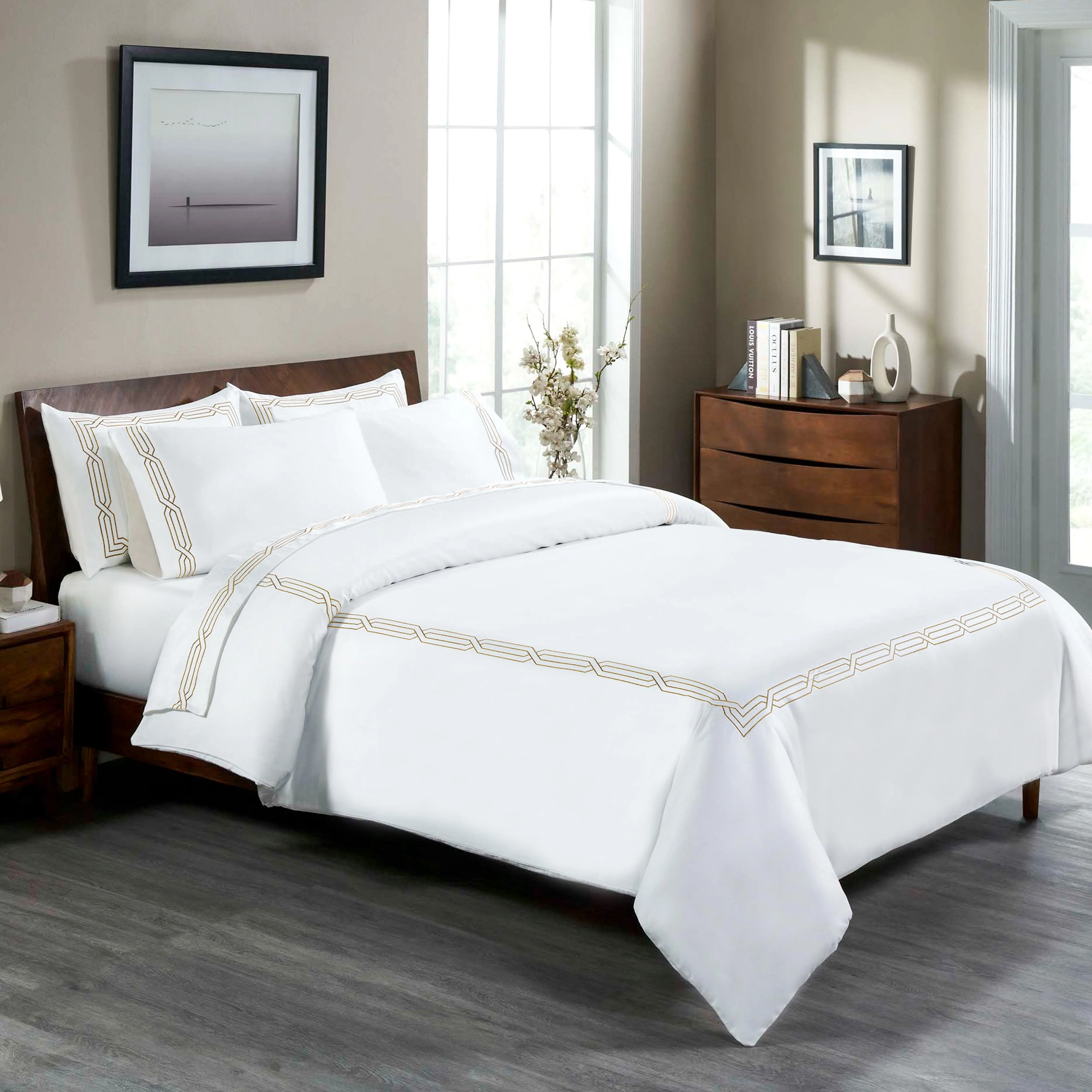 1200 Thread Count Egyptian Cotton Embroidered Scroll Duvet Cover Set - Image 10