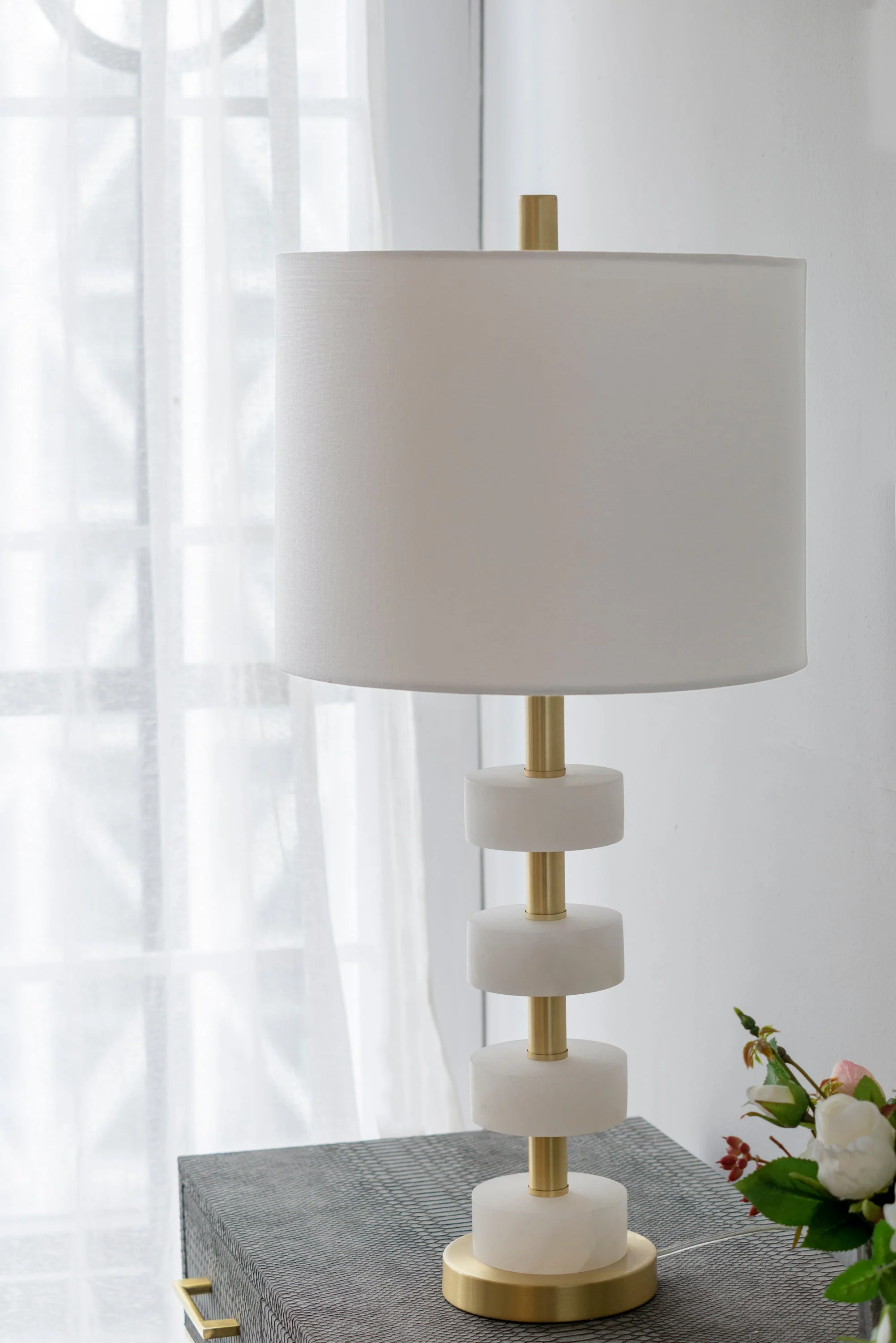 13x13x26 Marble Table Lamp - Image 10