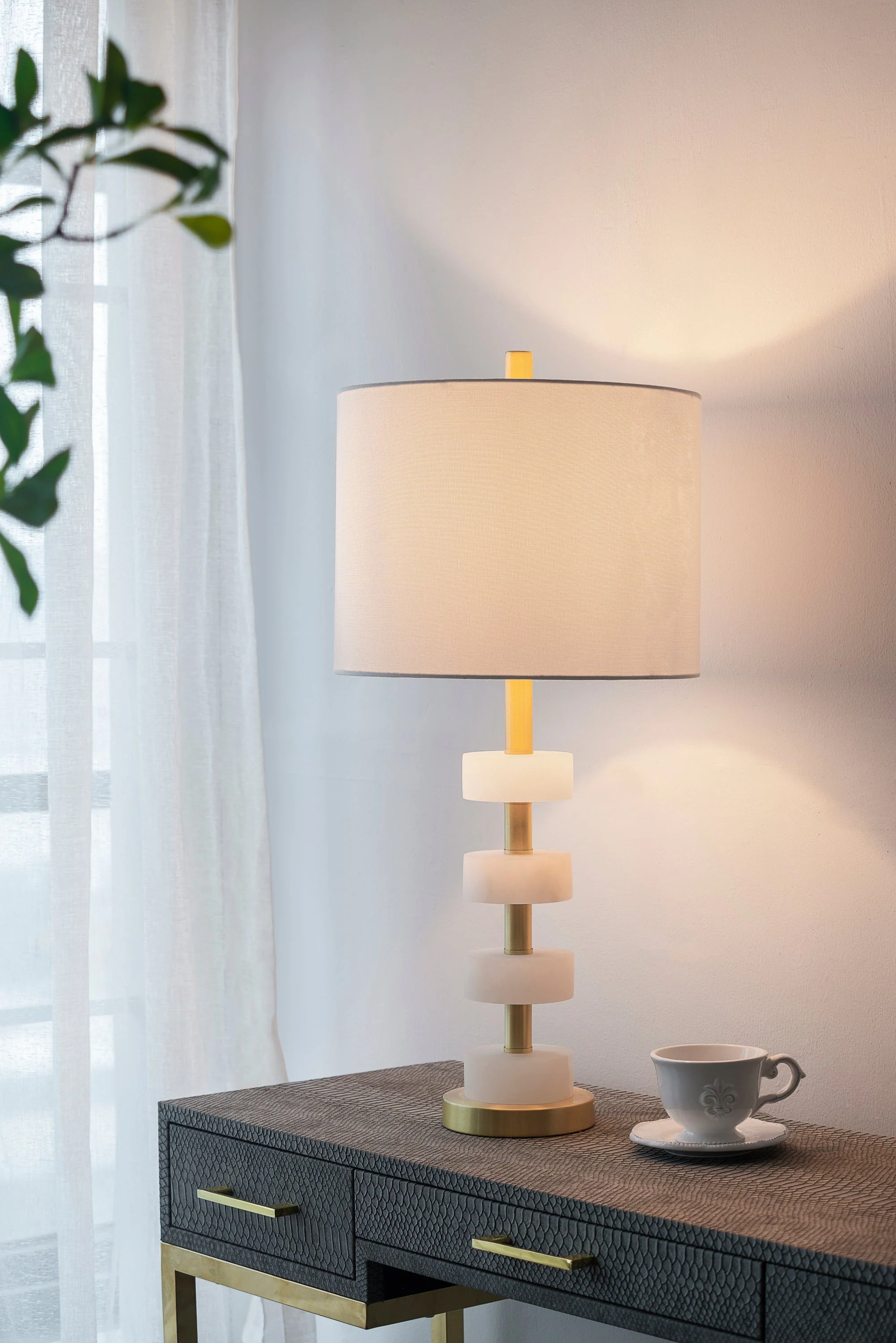 13x13x26 Marble Table Lamp - Image 2