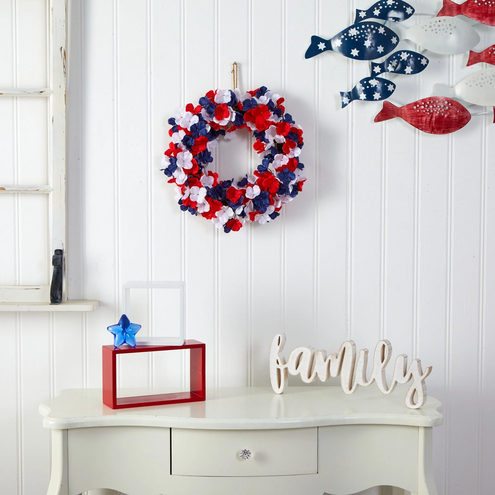 18” Americana Patriotic Hydrangea Artificial Wreath Red White and Blue - Image 3