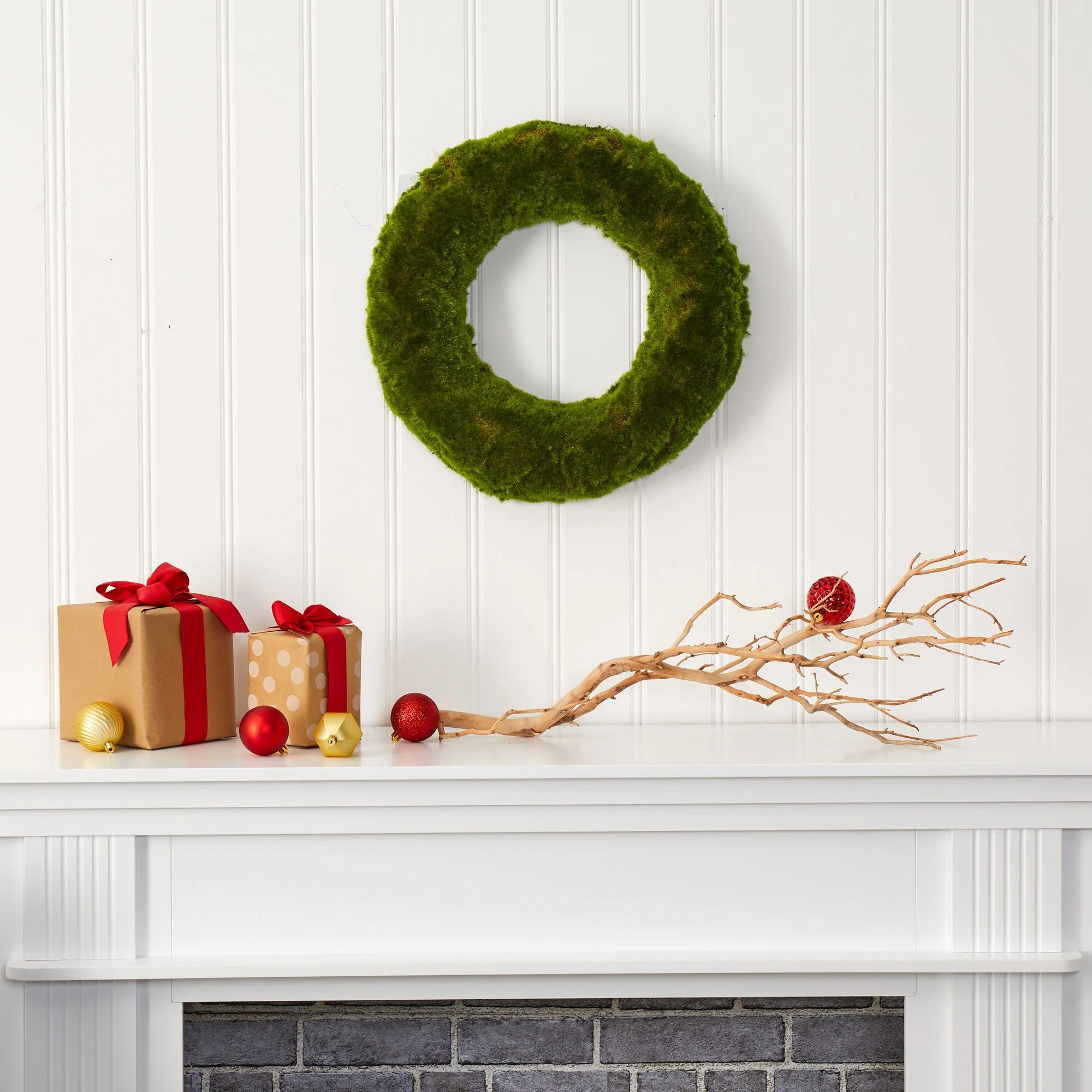 18” Moss Artificial Wreath - Image 3