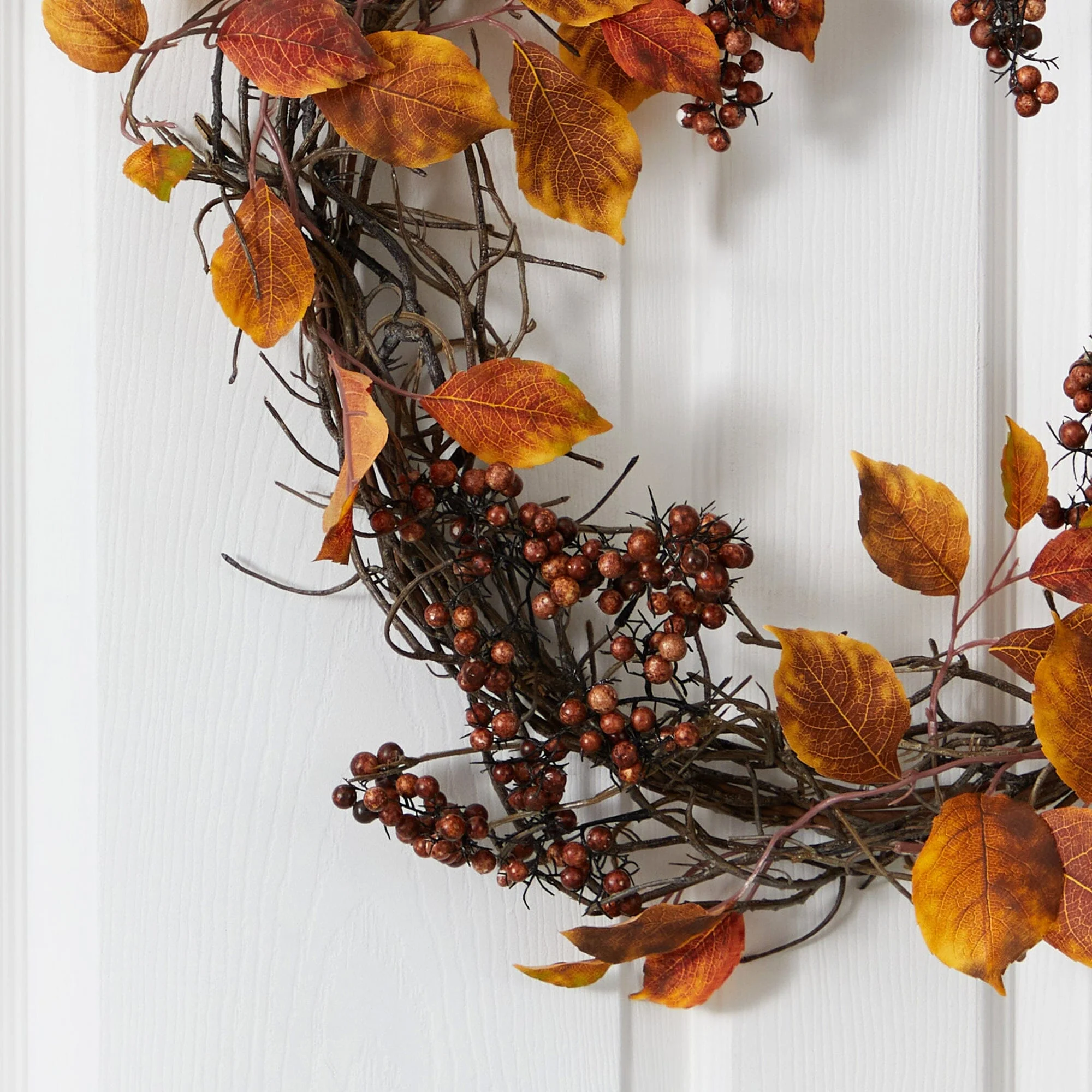 19” Harvest Leaf, Berries  and Twig Artificial Wreath - Image 2