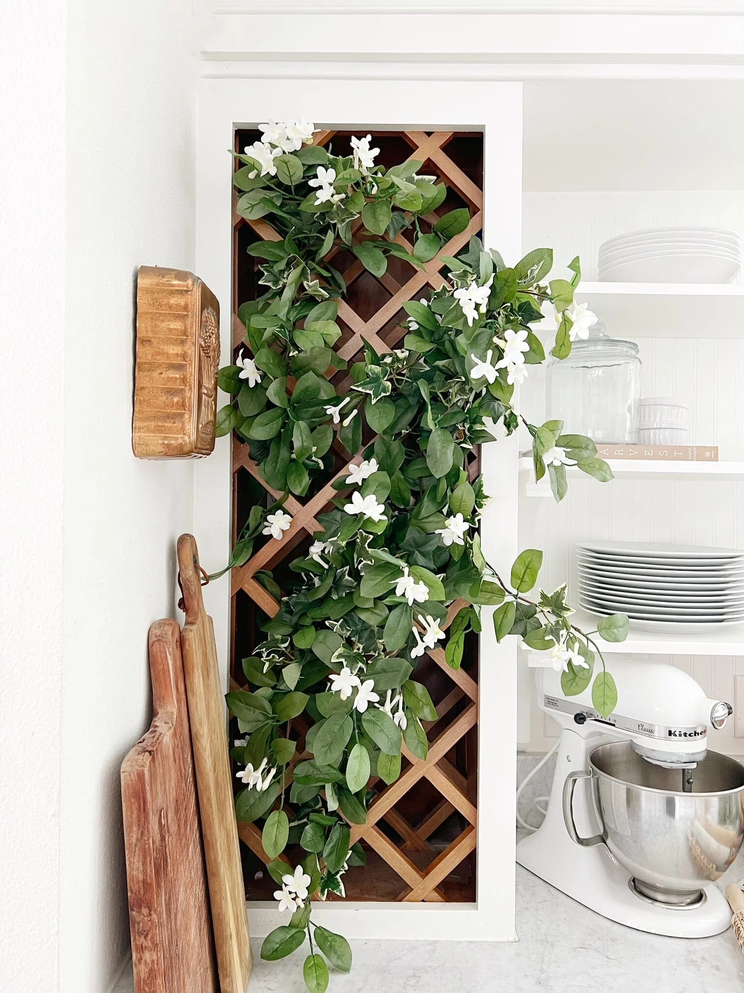 19” Mixed Stephanotis & Ivy Hanging Artificial Plant (Set of 4) - Image 2