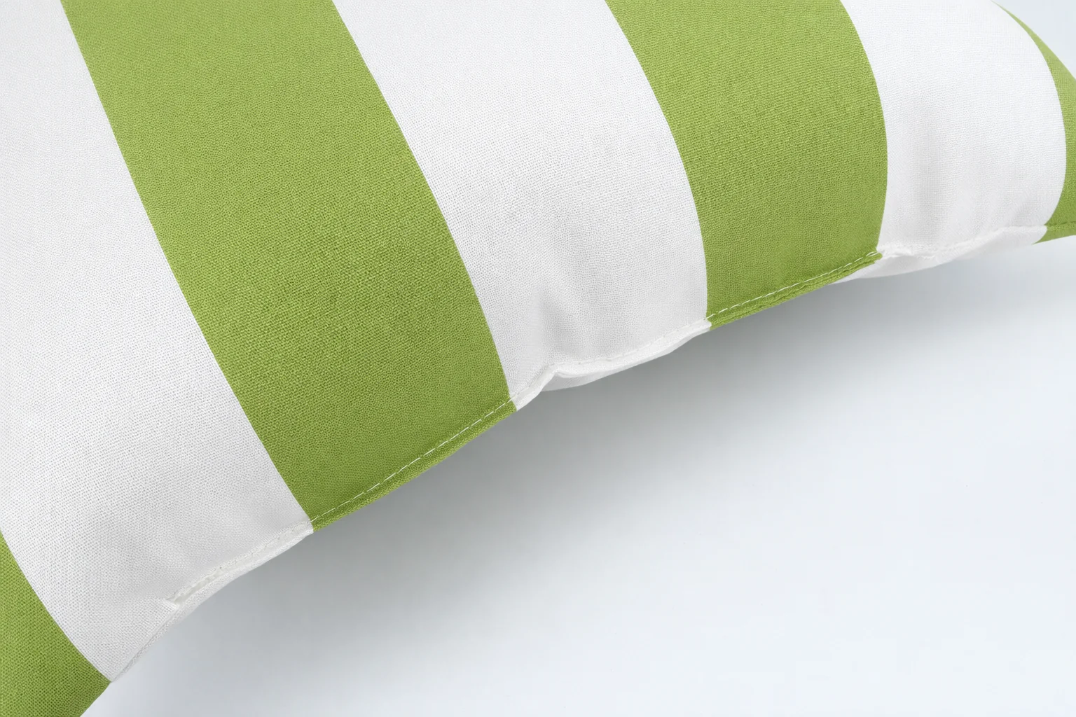 2 Pack Outdoor Throw Pillows, Waterproof & Fade-Resistant Patio Cushions (18x18 Inch) - Image 3