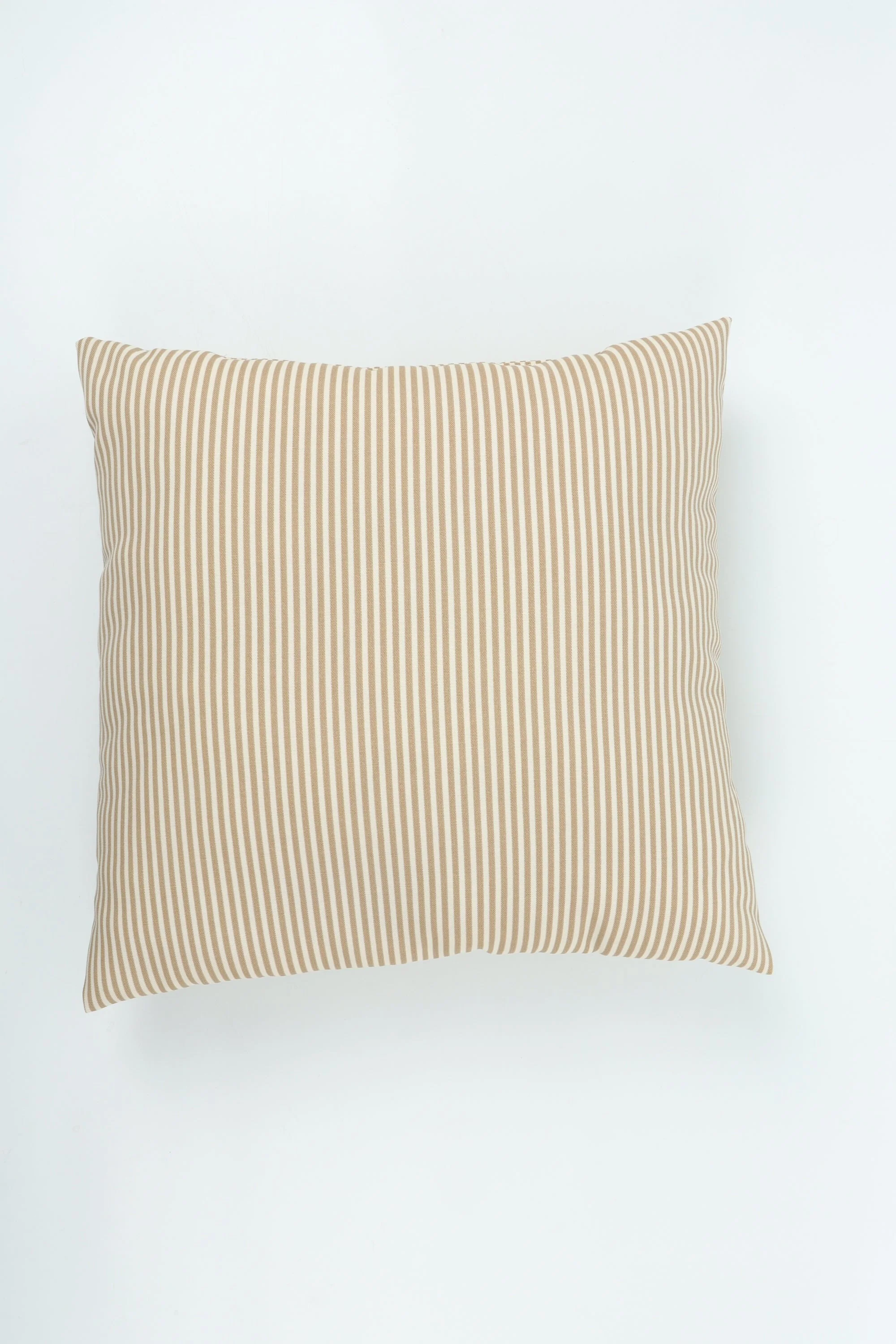 2 Pack Outdoor Throw Pillows, Waterproof & Fade-Resistant Patio Cushions (18x18 Inch) - Image 4