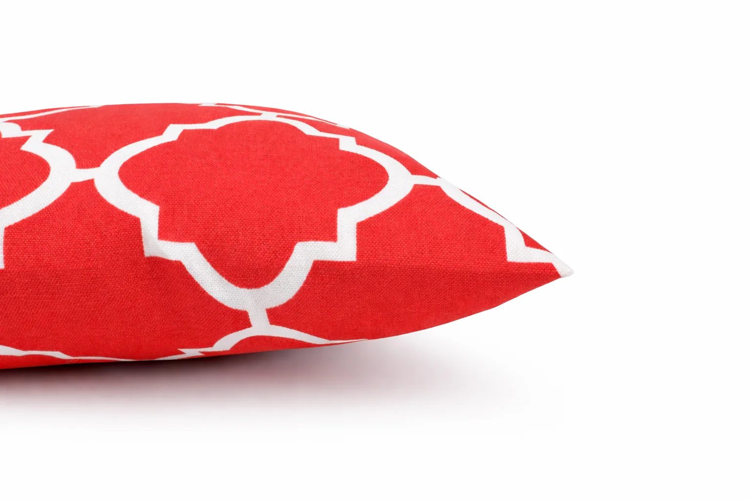 2 Pack Outdoor Throw Pillows, Waterproof & Fade-Resistant Patio Cushions (18x18 Inch, Plaid Red) - Image 7