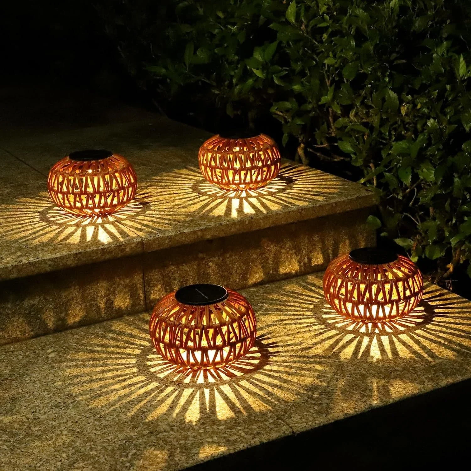 2 Pack Solar Lanterns Outdoor Waterproof Table Lamp Decor - Image 8