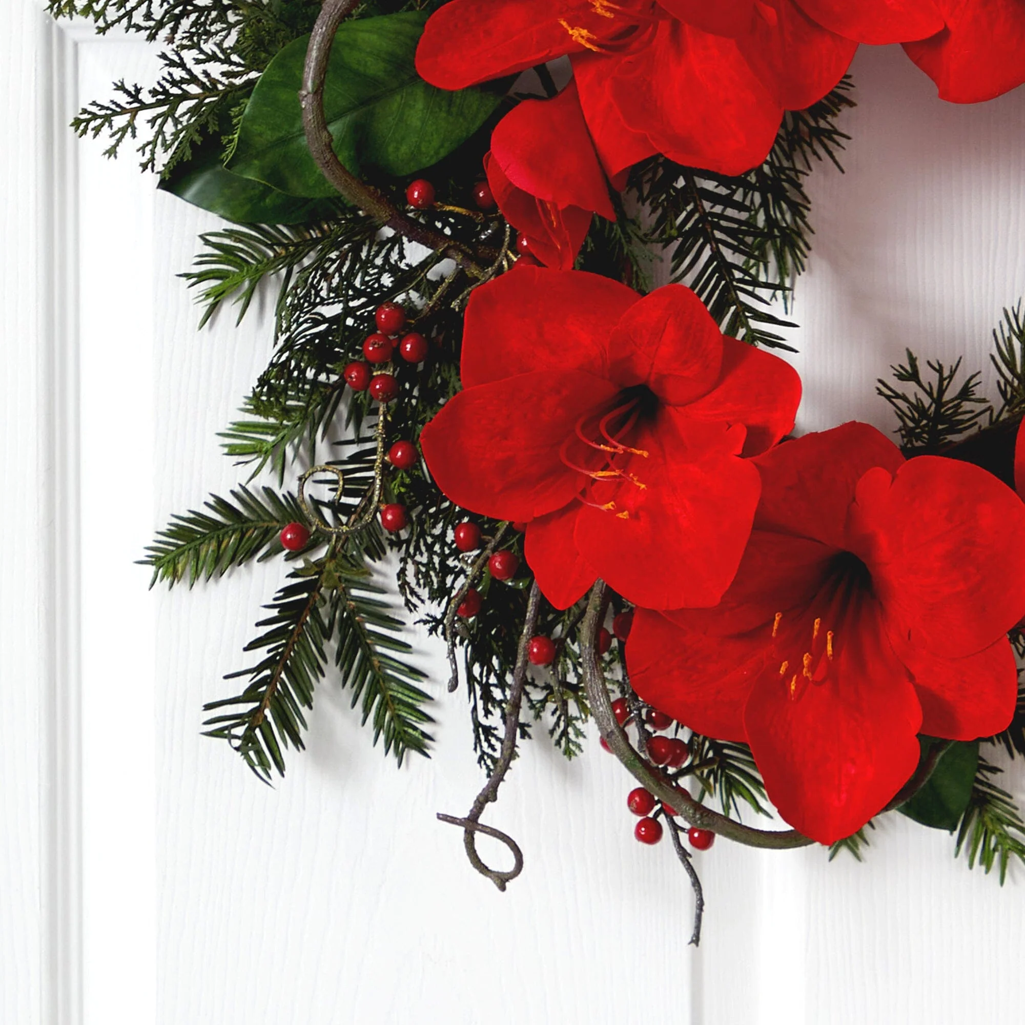 24” Amaryllis Wreath - Image 2