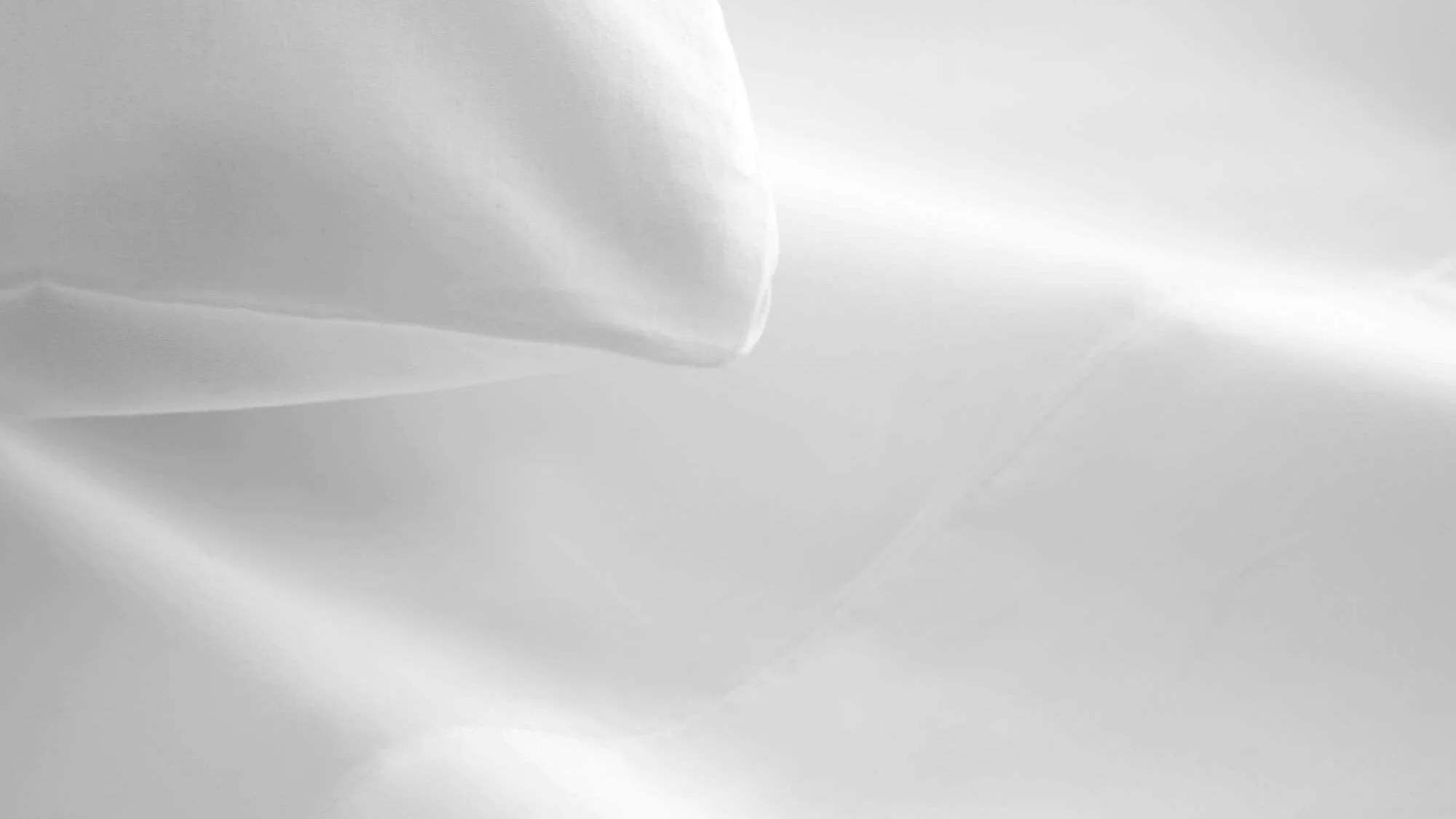 270 TC Percale Sheet Sets - Image 4