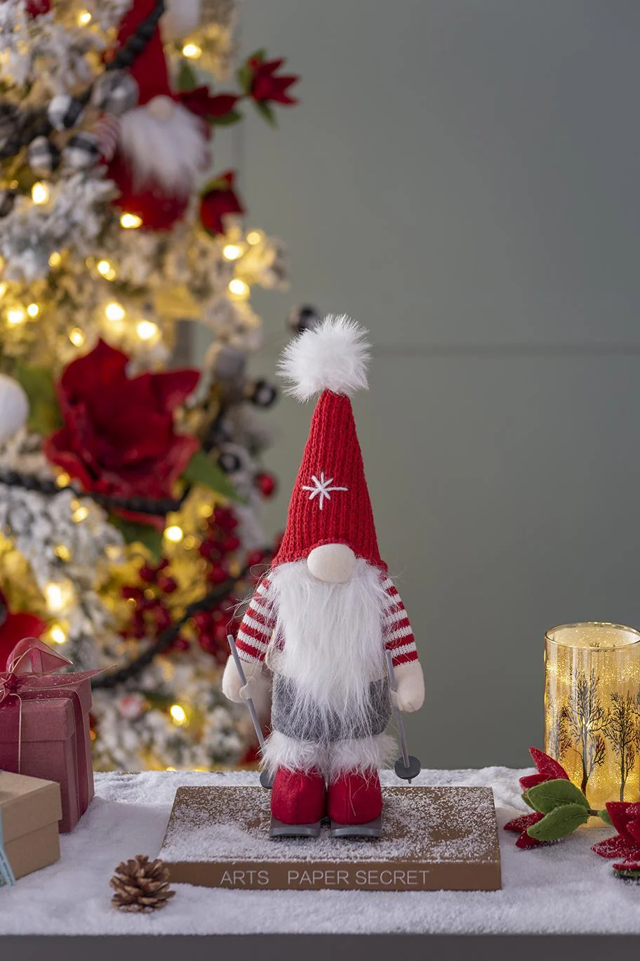 2pcs Christmas Gnomes Decorations for Holiday Party - Image 4