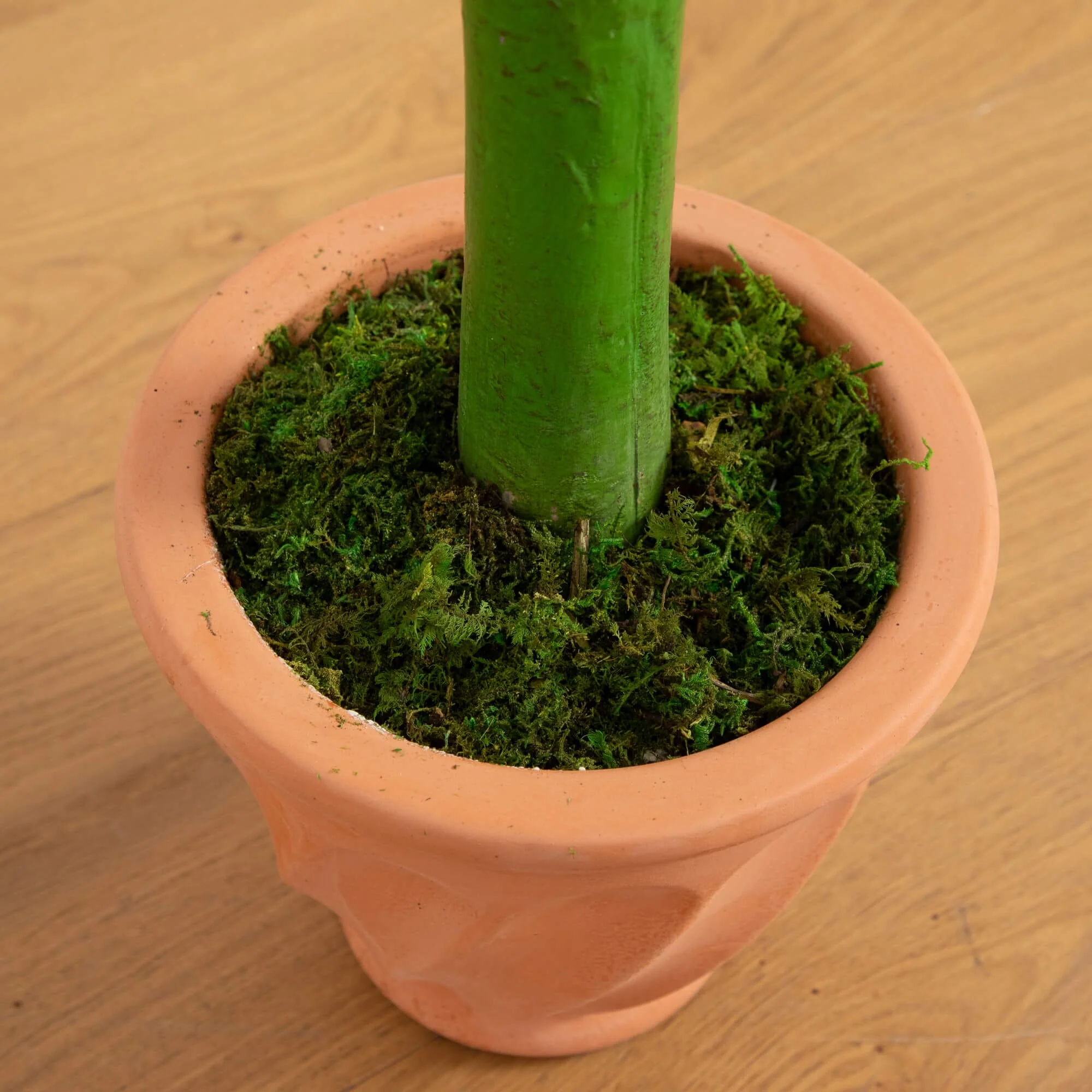3’ Banana Artificial Tree in Terracotta Planter - Image 4