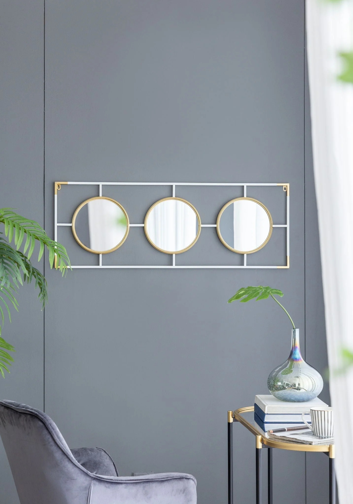 3 Mirror Piece Wall Mirror in Rectangular Frame - Image 12