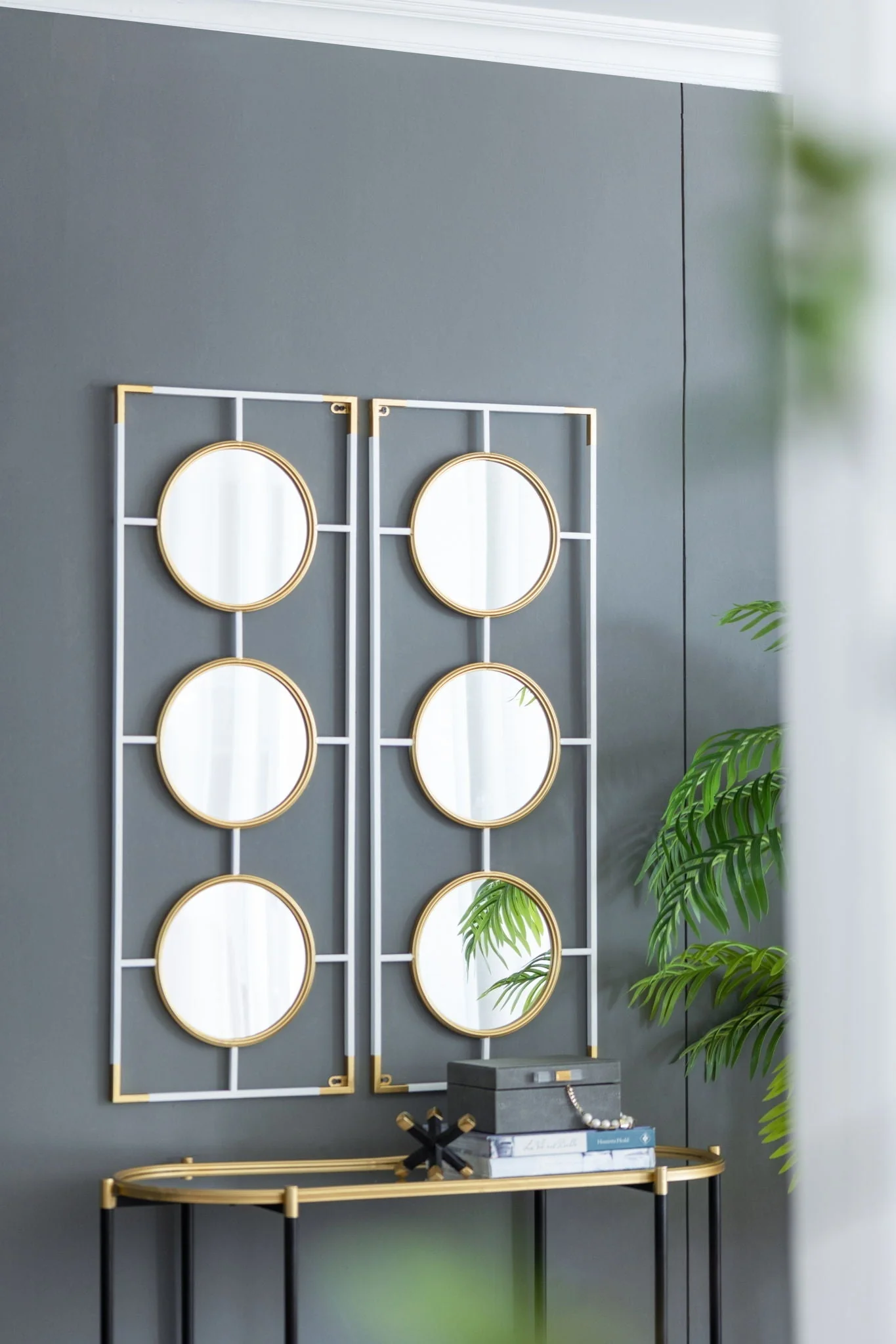 3 Mirror Piece Wall Mirror in Rectangular Frame - Image 14