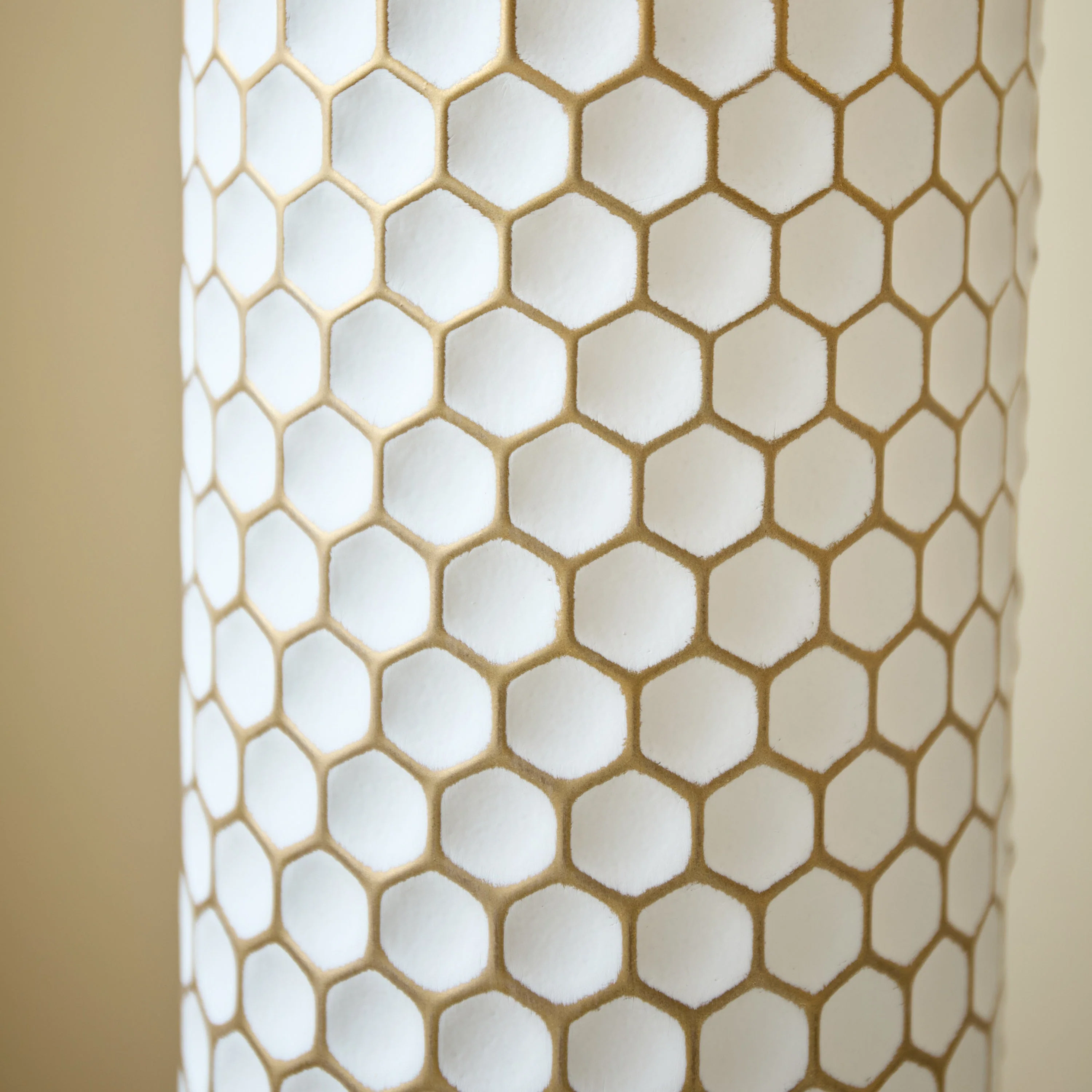 3-Piece Modern Metal Vase Set - White & Gold - Image 17