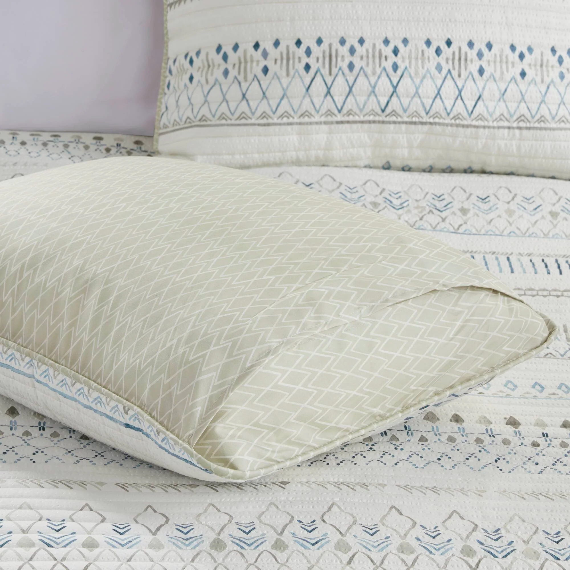 3 Piece Printed Microfiber Seersucker Quilt Set Taupe/Blue Full/Queen - Image 11