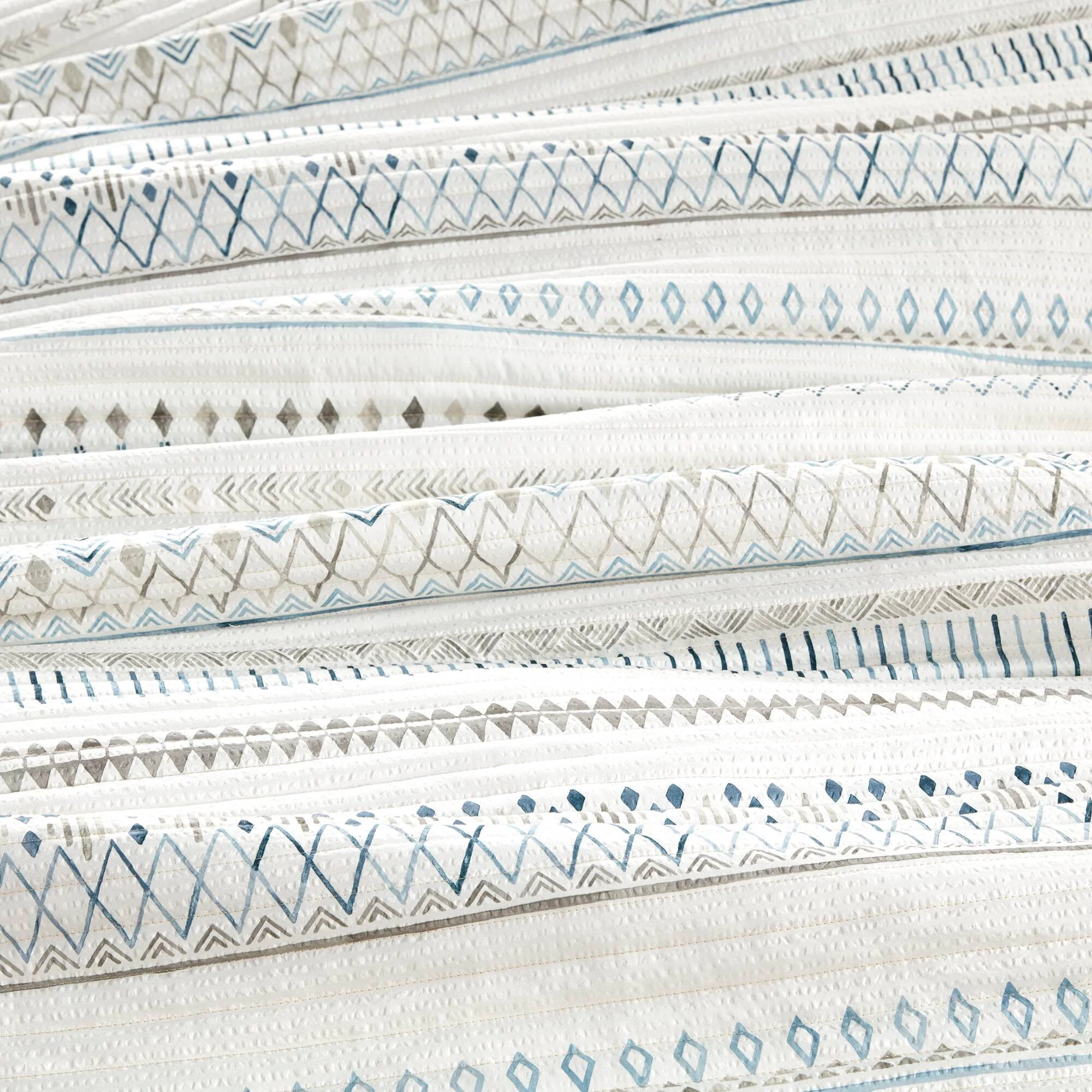 3 Piece Printed Microfiber Seersucker Quilt Set Taupe/Blue Full/Queen - Image 5