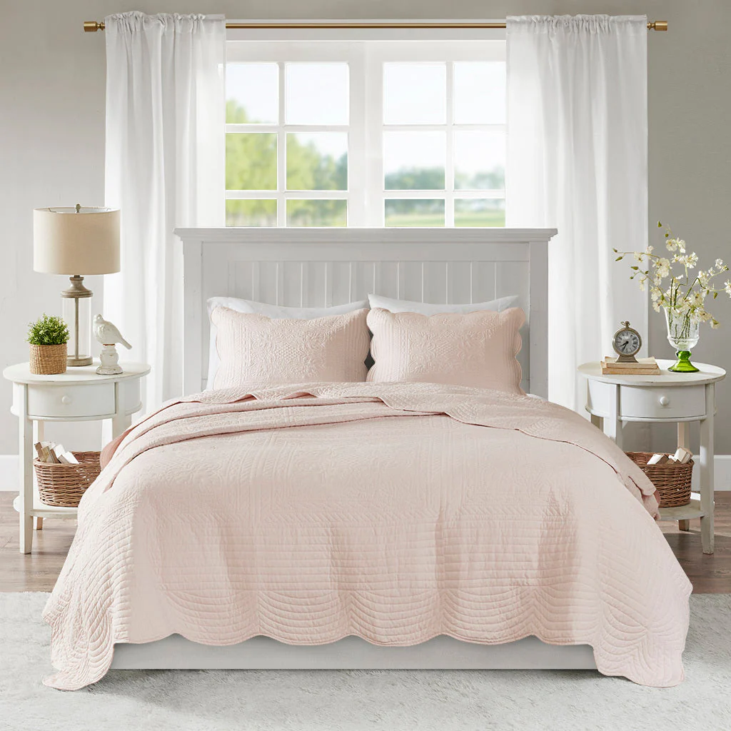 3 Piece Reversible Scalloped Edge Quilt Set Blush Full/Queen - Image 10