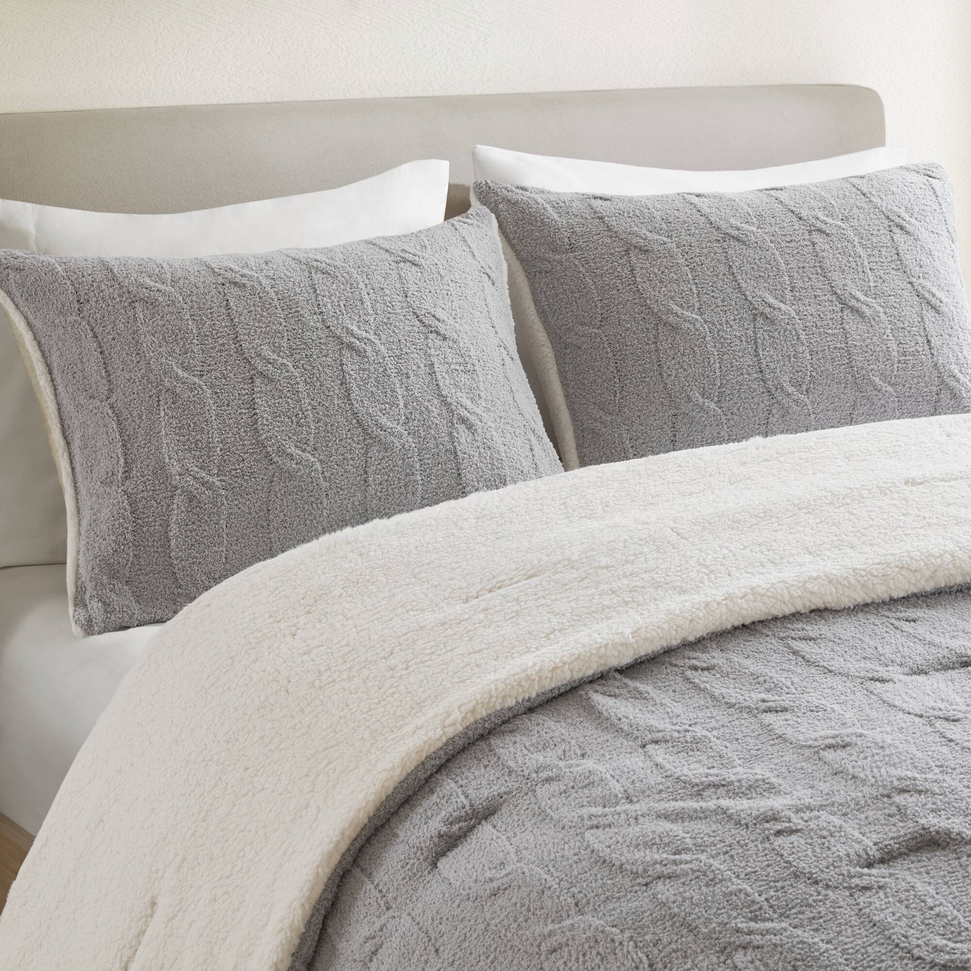 3 Pieces Full/Queen Cable Knit Chenille Comforter Set Gray - Image 11