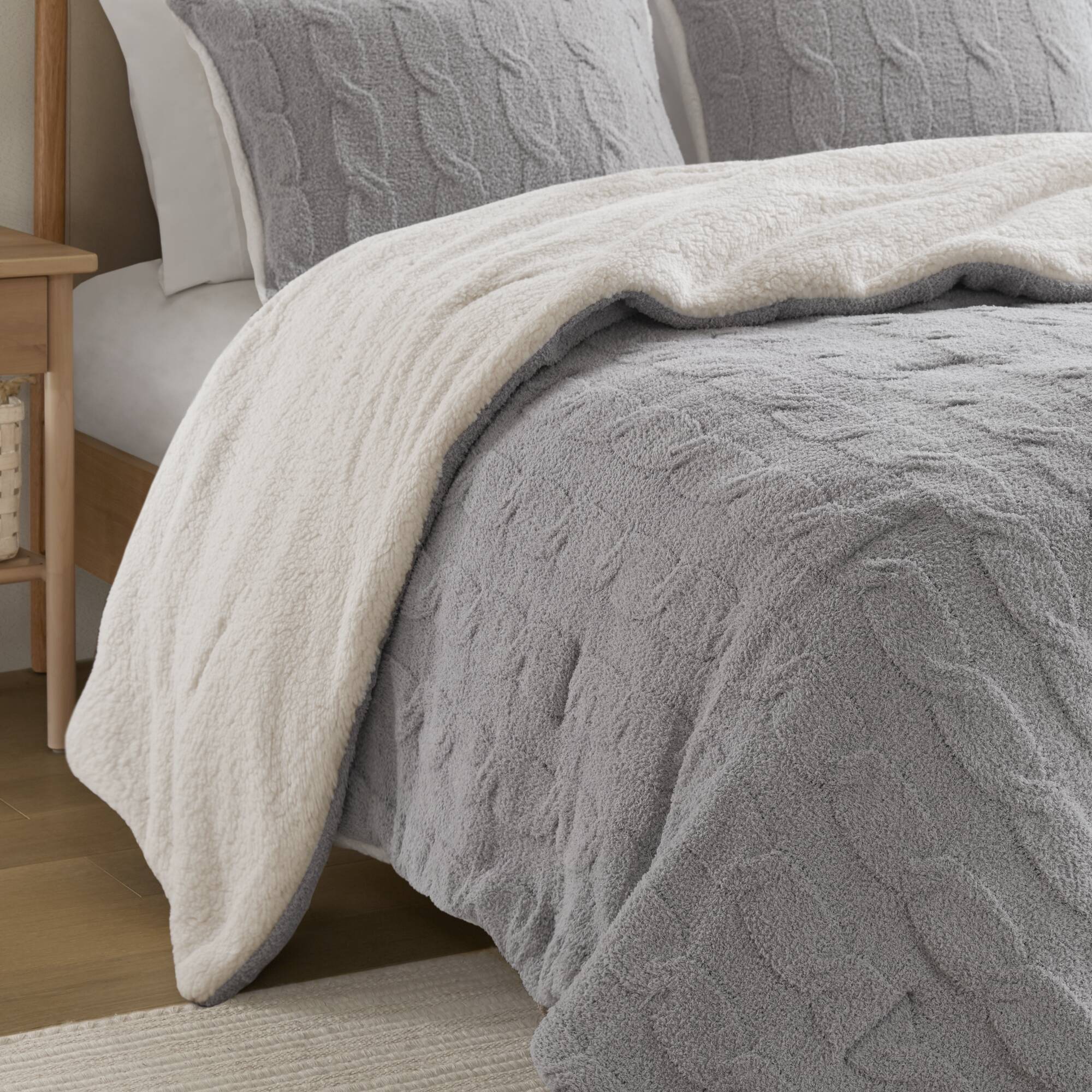 3 Pieces Full/Queen Cable Knit Chenille Comforter Set Gray - Image 18