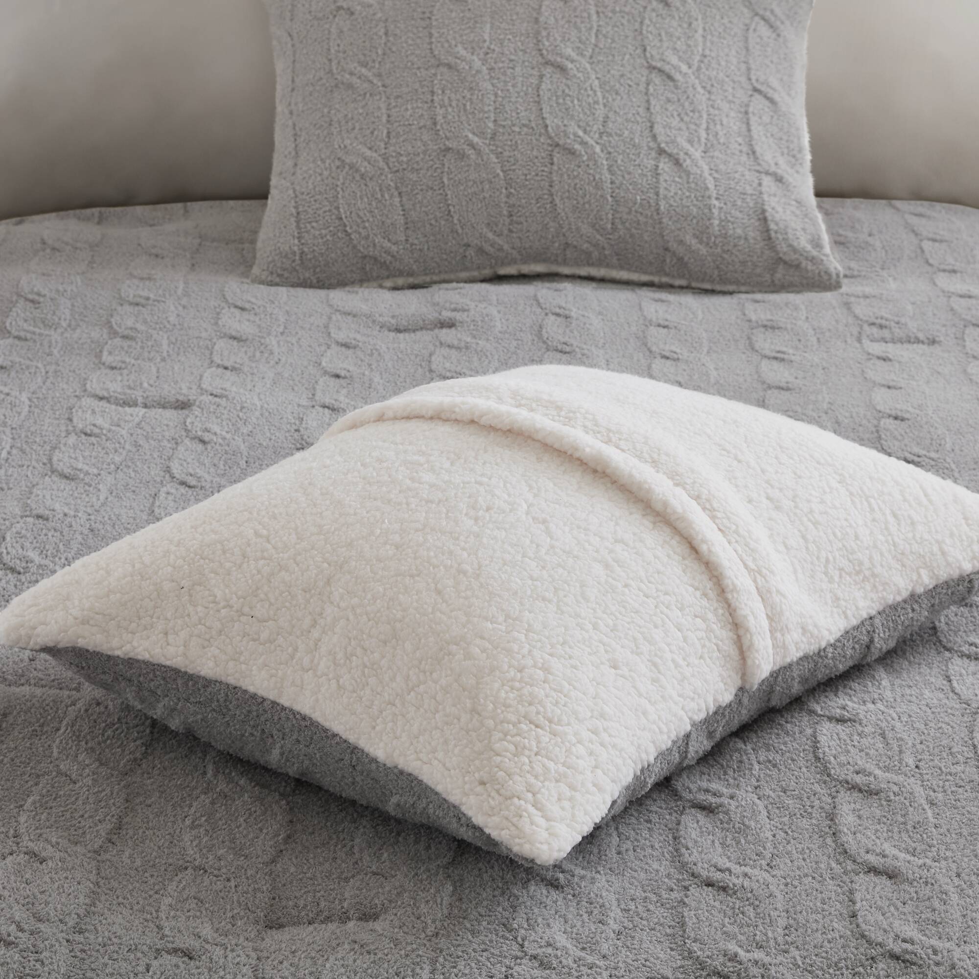 3 Pieces Full/Queen Cable Knit Chenille Comforter Set Gray - Image 19