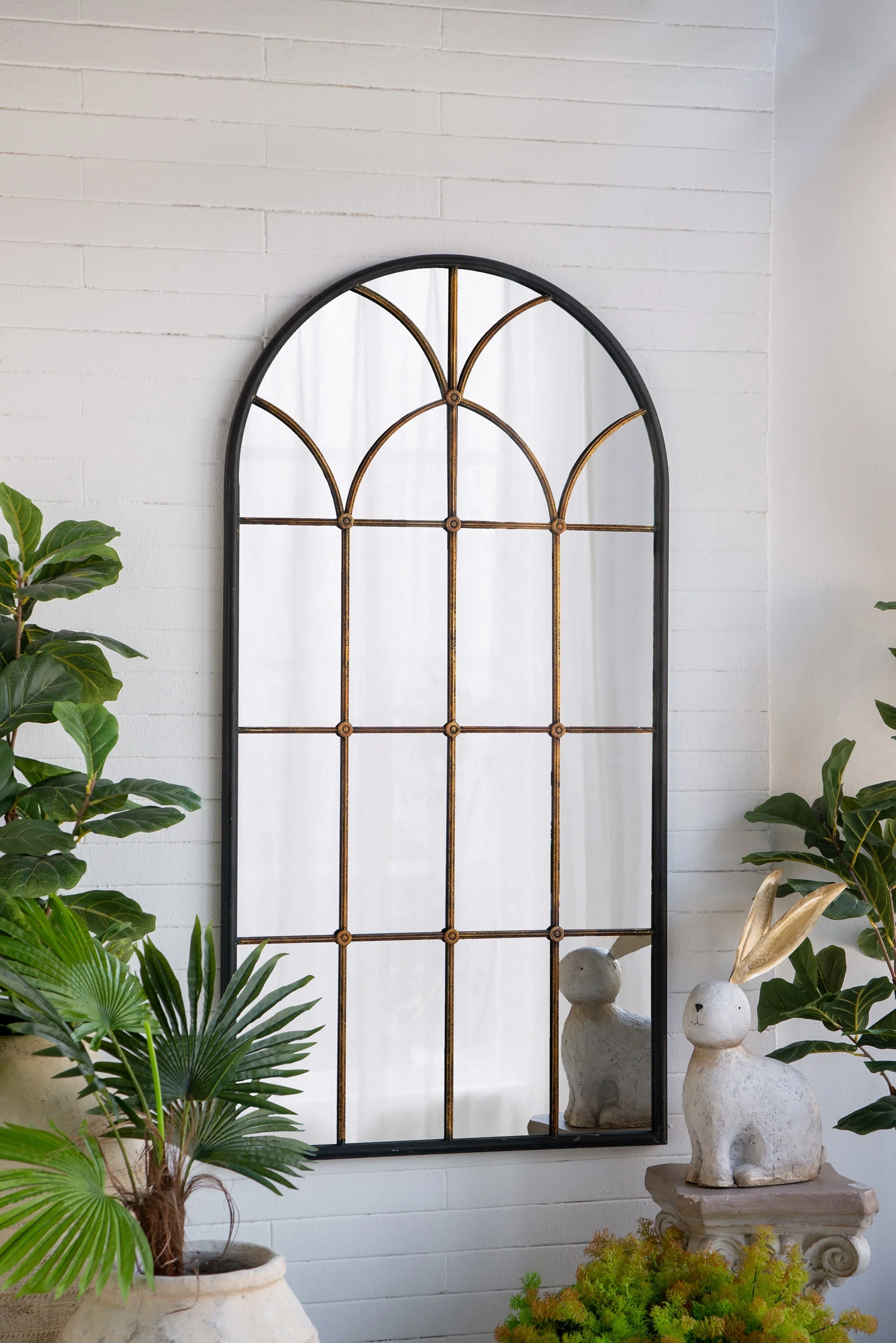 34x65.5' Arched Full-Length Mirror with Black and Gold Windowpane Design - Image 5