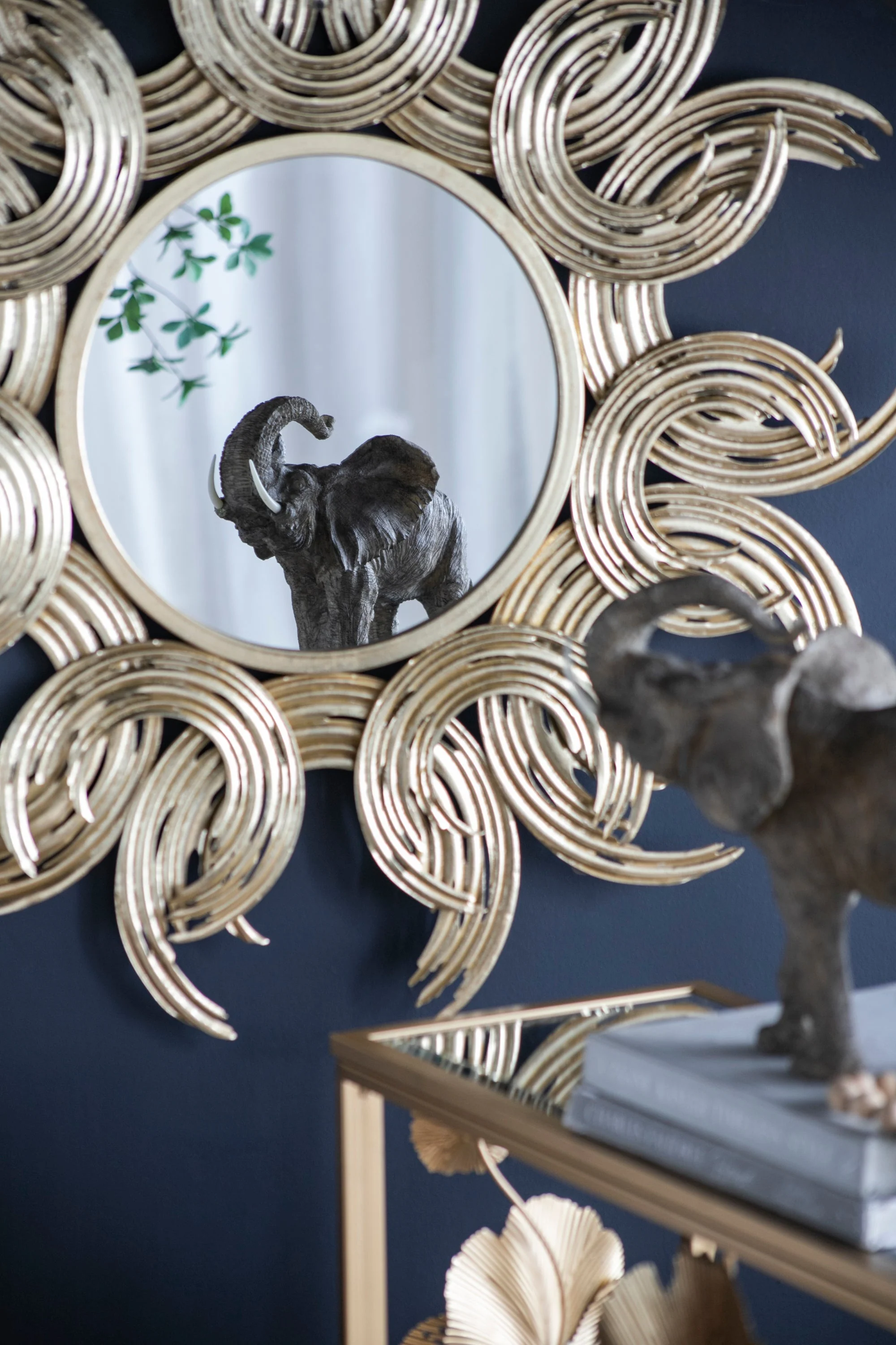 38' Sunburst Metal Decorative Mirror with Gold Finish - Image 10