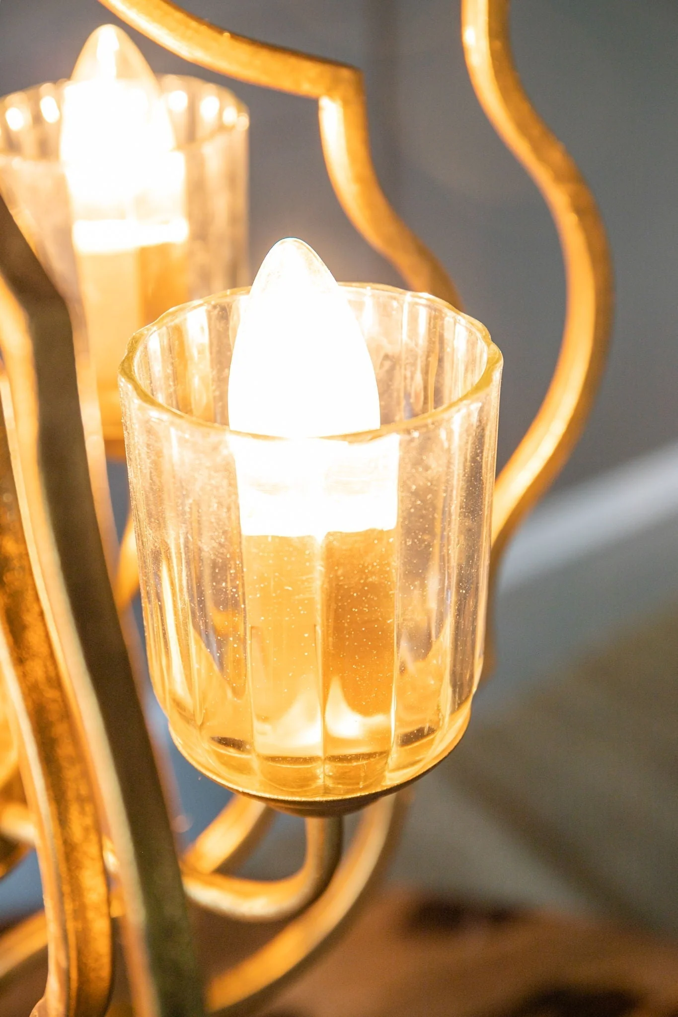 4 Light Metal Chandelier with Adjustable Chain - Gold - Image 10