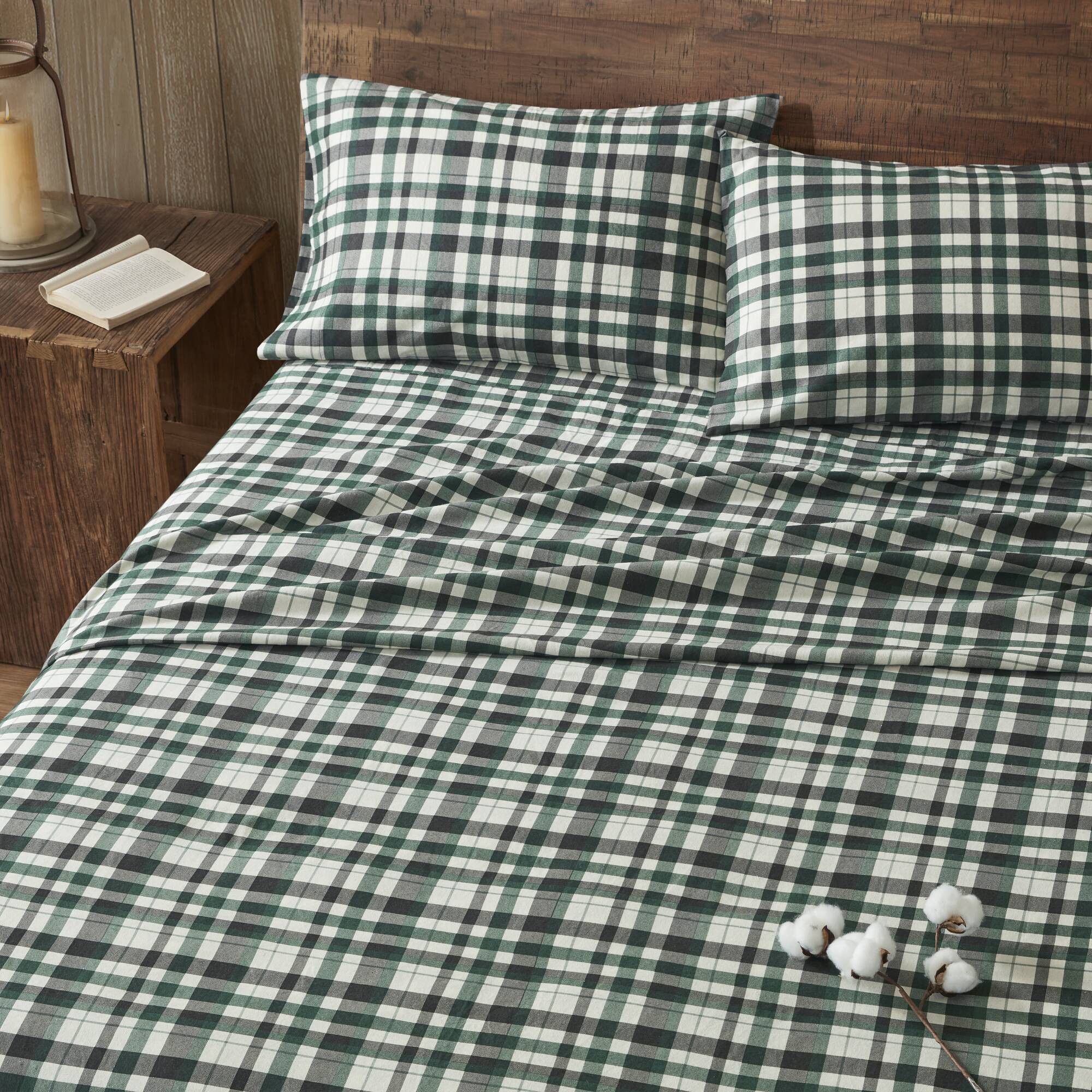 4 Pieces Queen 100% Cotton Flannel Printed Sheet Set Finton - Image 15