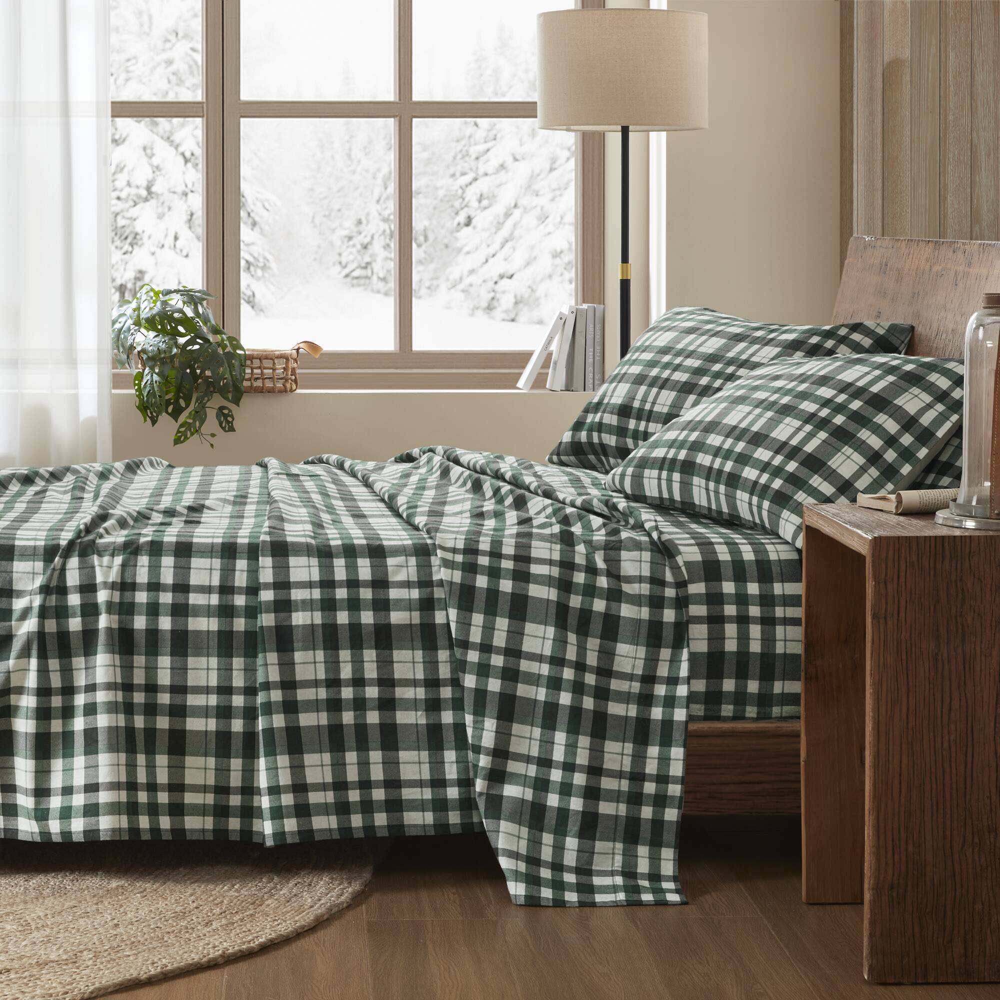 4 Pieces Queen 100% Cotton Flannel Printed Sheet Set Finton - Image 16