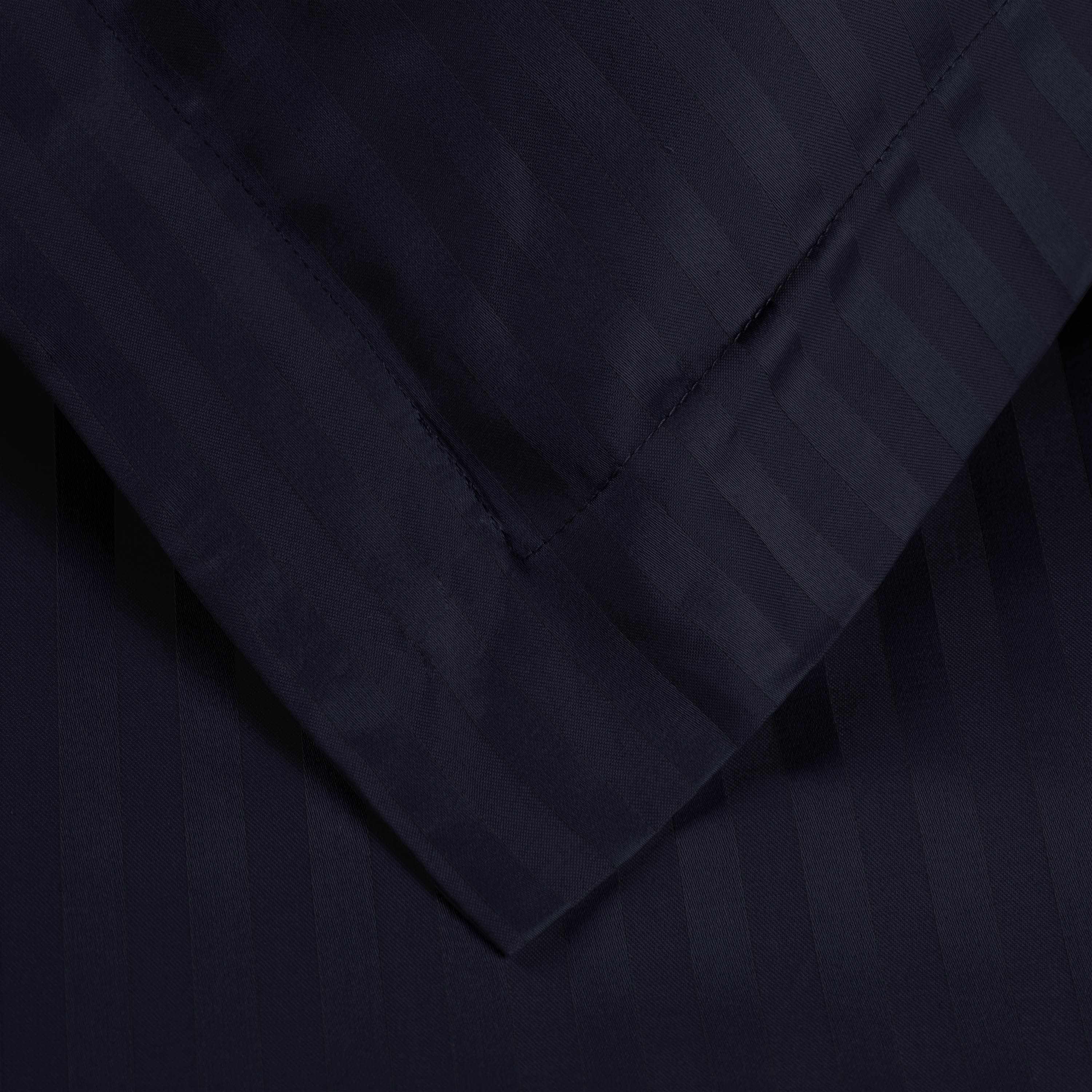 400 Thread Count Lightweight Stripe Egyptian Cotton Duvet Cover Set - Image 16