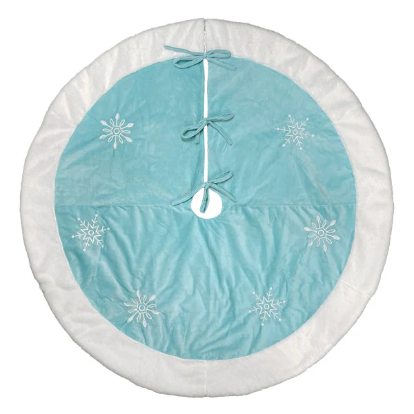 48" Pastel Blue Snowflake Embroidered Tree Skirt With Faux Fur Trim - Image 2