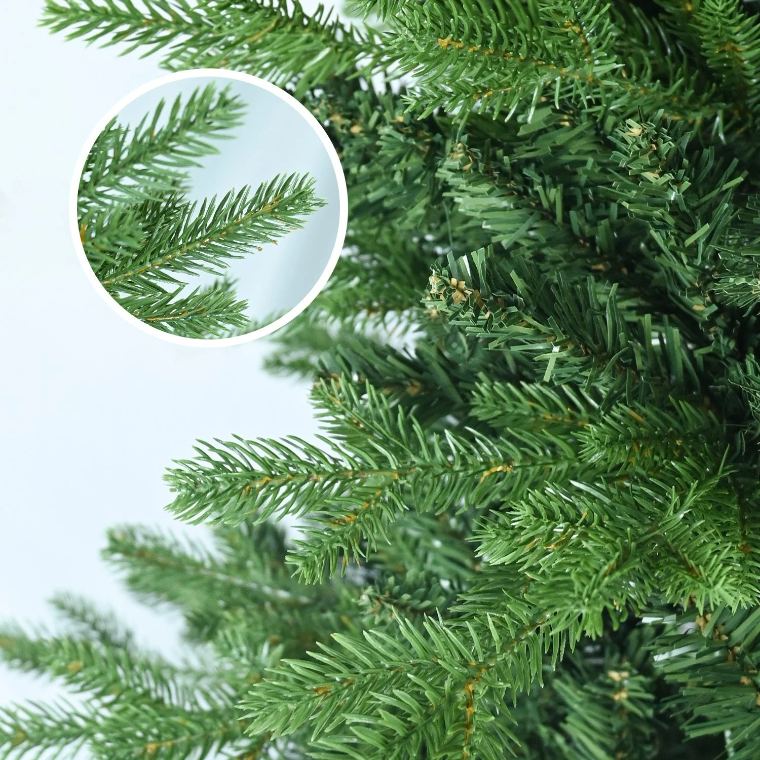 4FT Green PVC and PE Christmas Tree with 919 Tips - Image 3