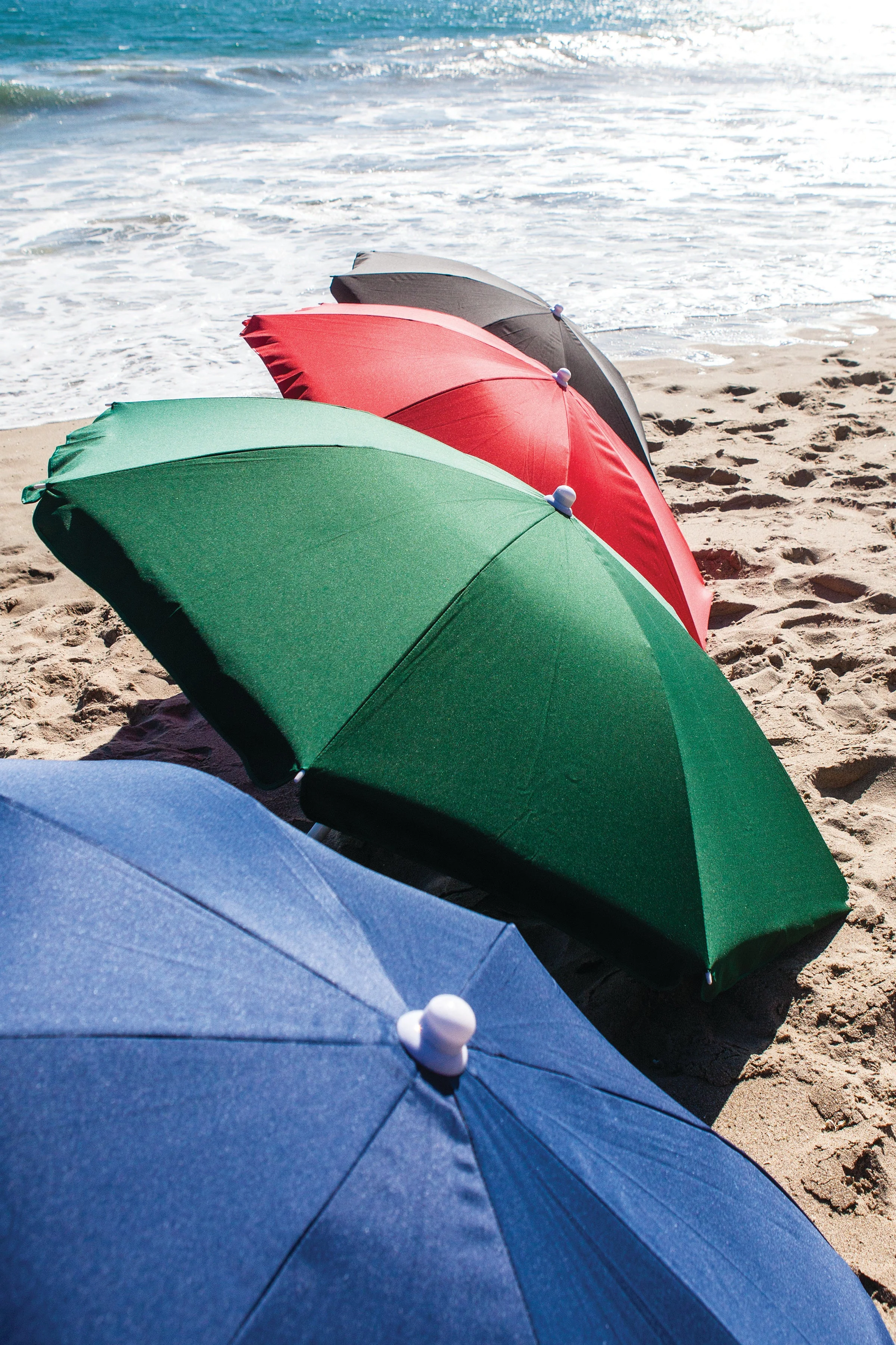 5.5 Ft. Portable Beach Umbrella - Image 160
