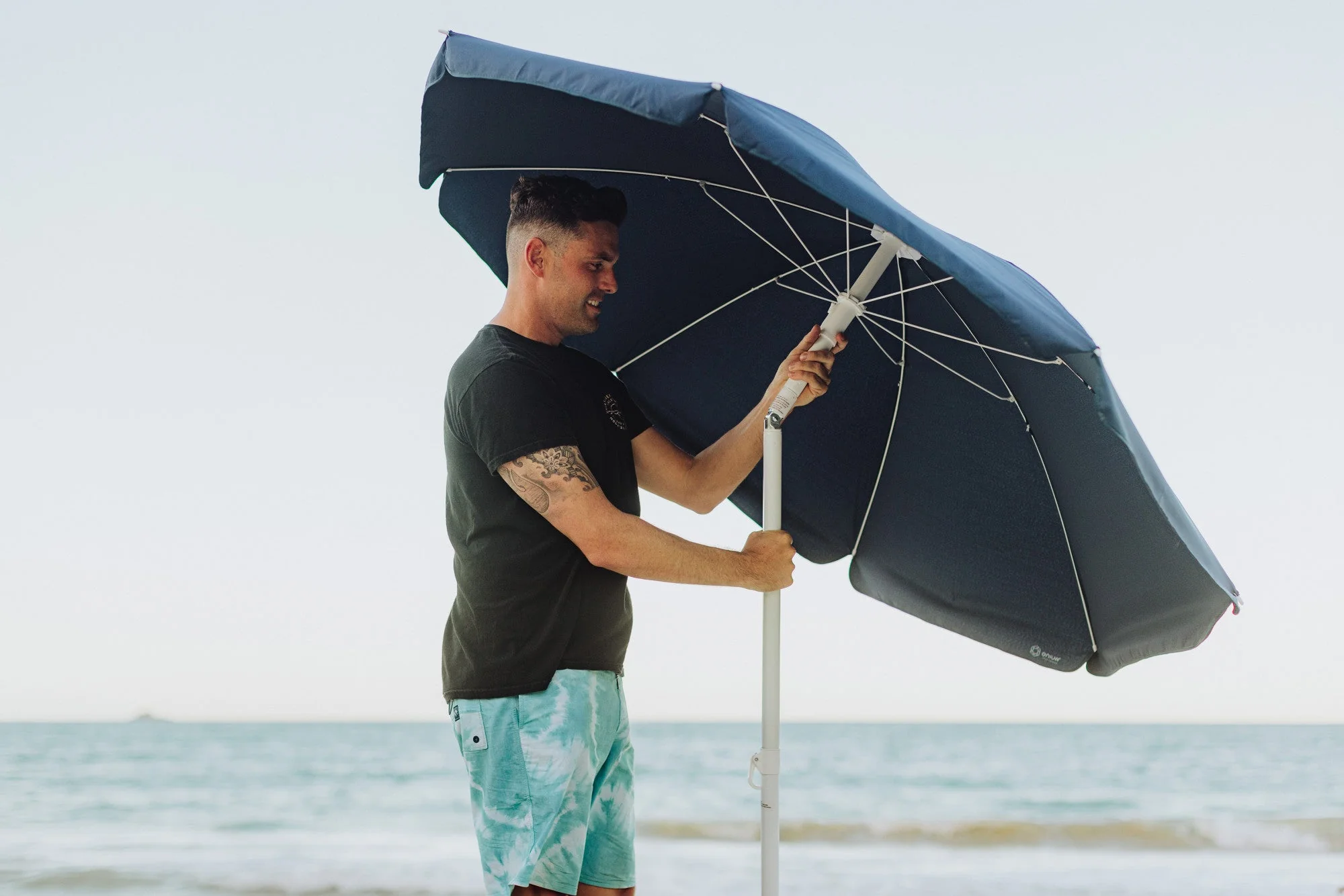 5.5 Ft. Portable Beach Umbrella - Image 208