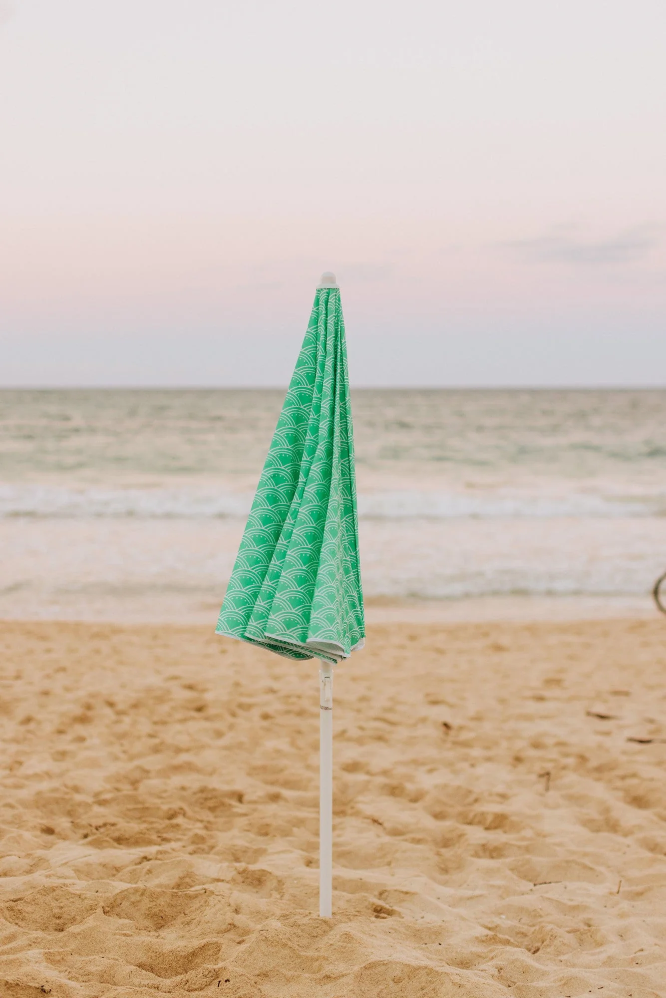 5.5 Ft. Portable Beach Umbrella - Image 94