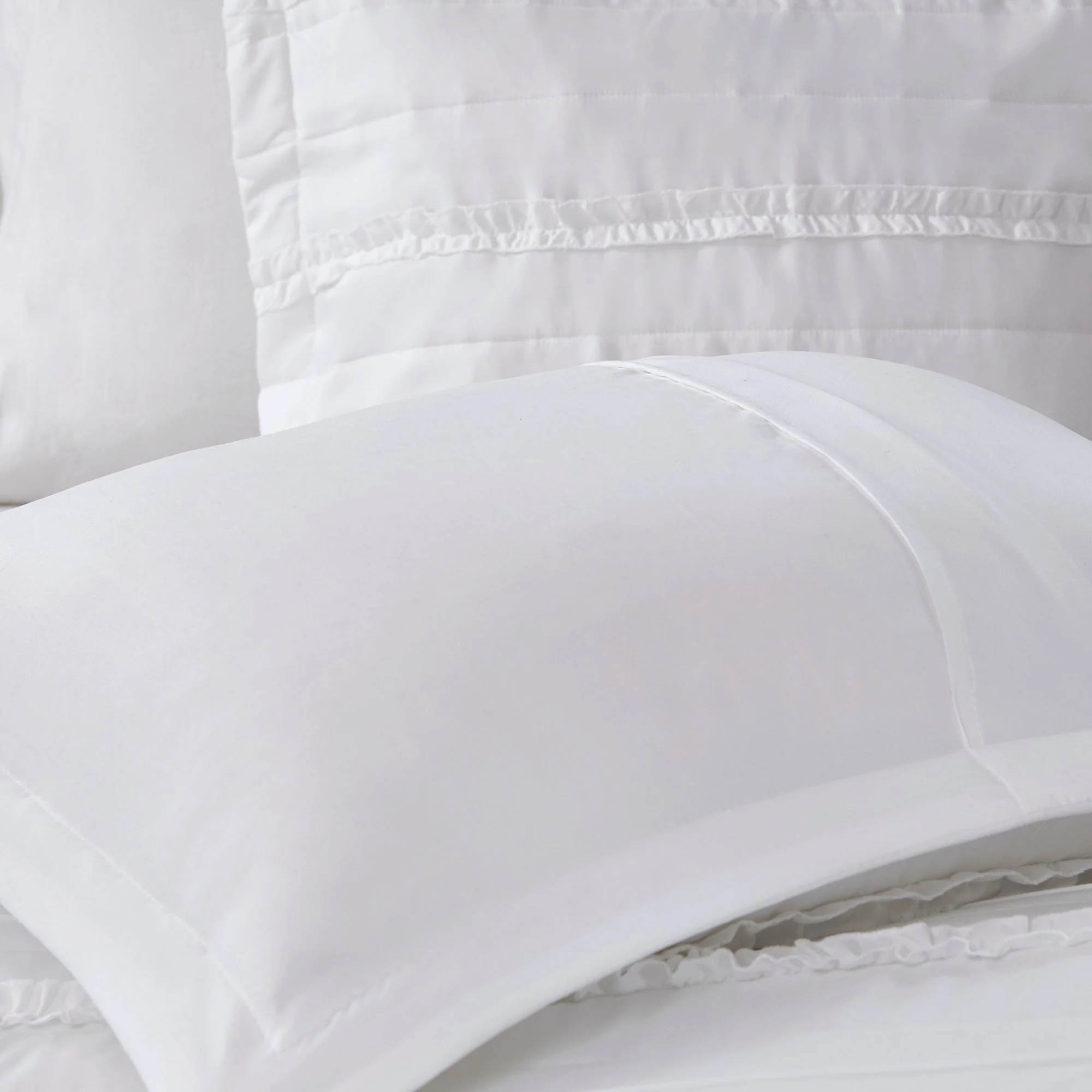 5 Piece Microfiber Ruffled Comforter Set White Queen - Image 7