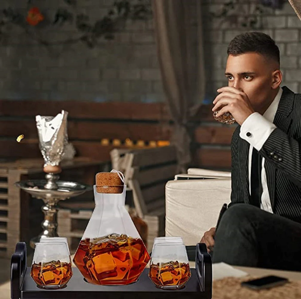 6-Piece Italian Crafted Glass Decanter and Whisky Glasses Set - Image 3