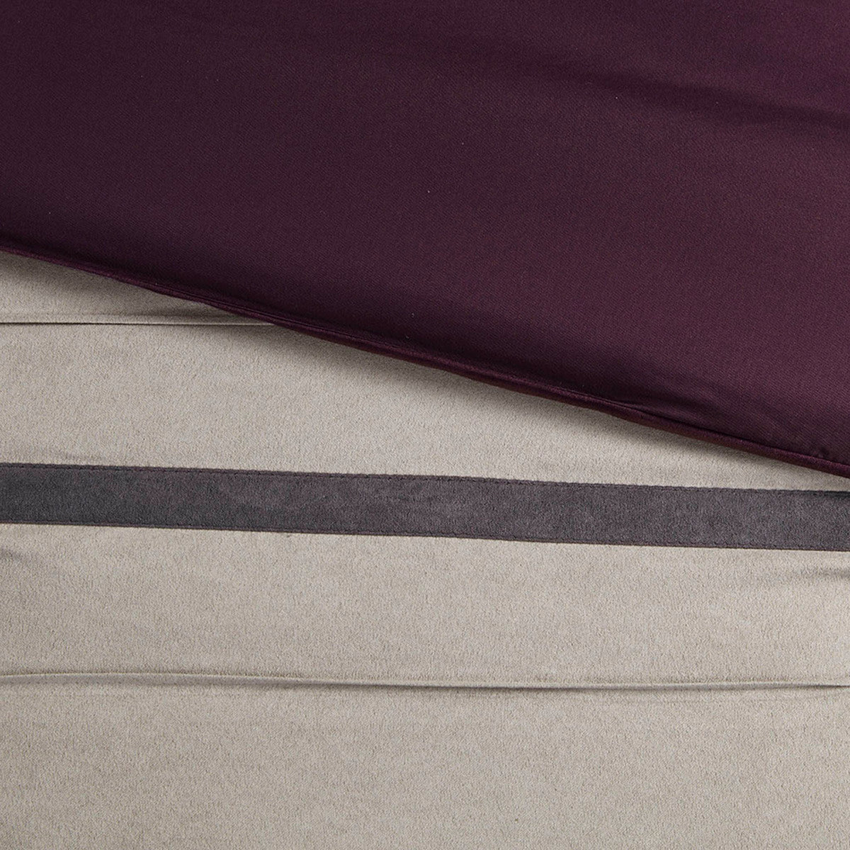 7 Pc Pieced Faux Suede Comforter Set Purple Cal King - Image 11