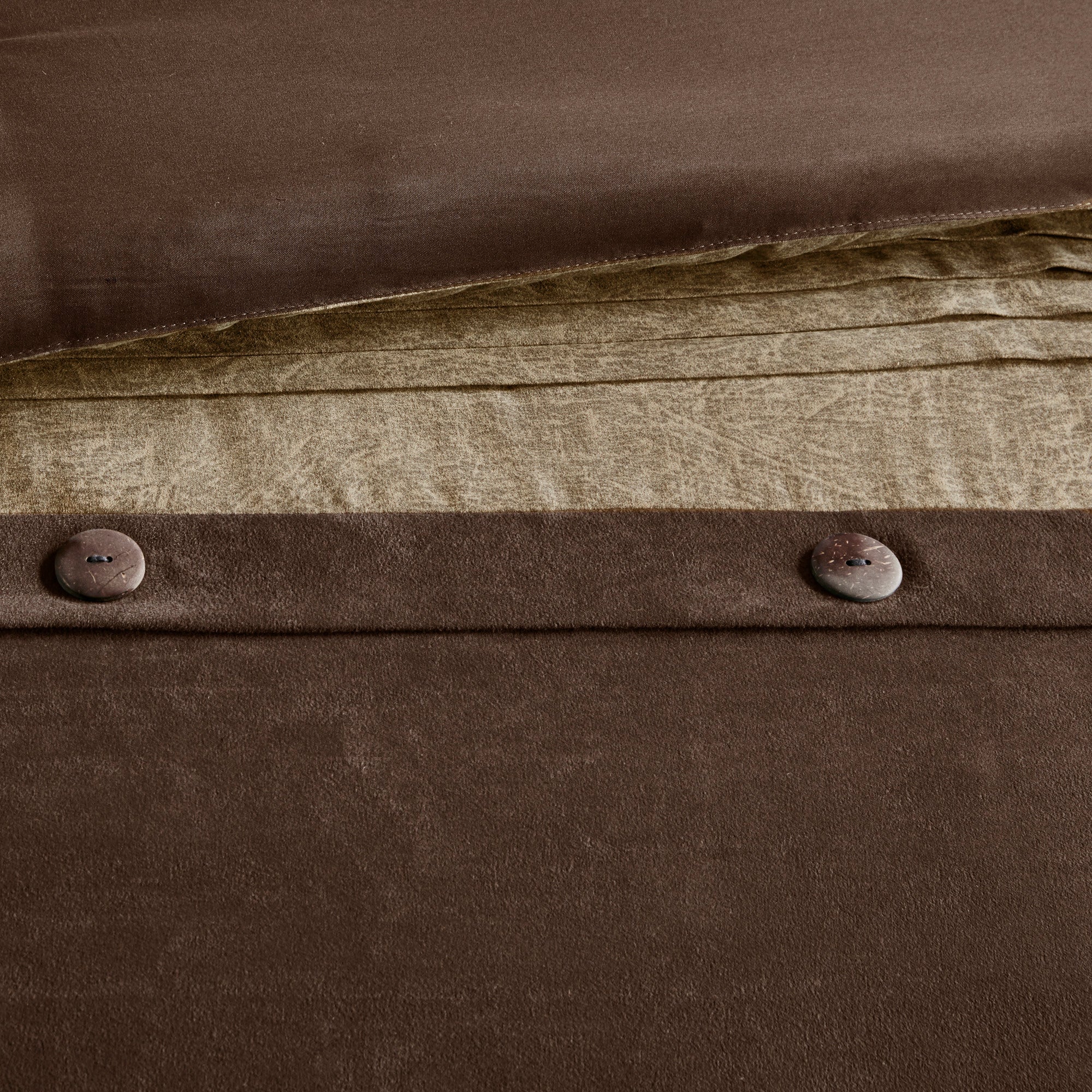 7 Piece Faux Suede Comforter Set Brown King - Image 11
