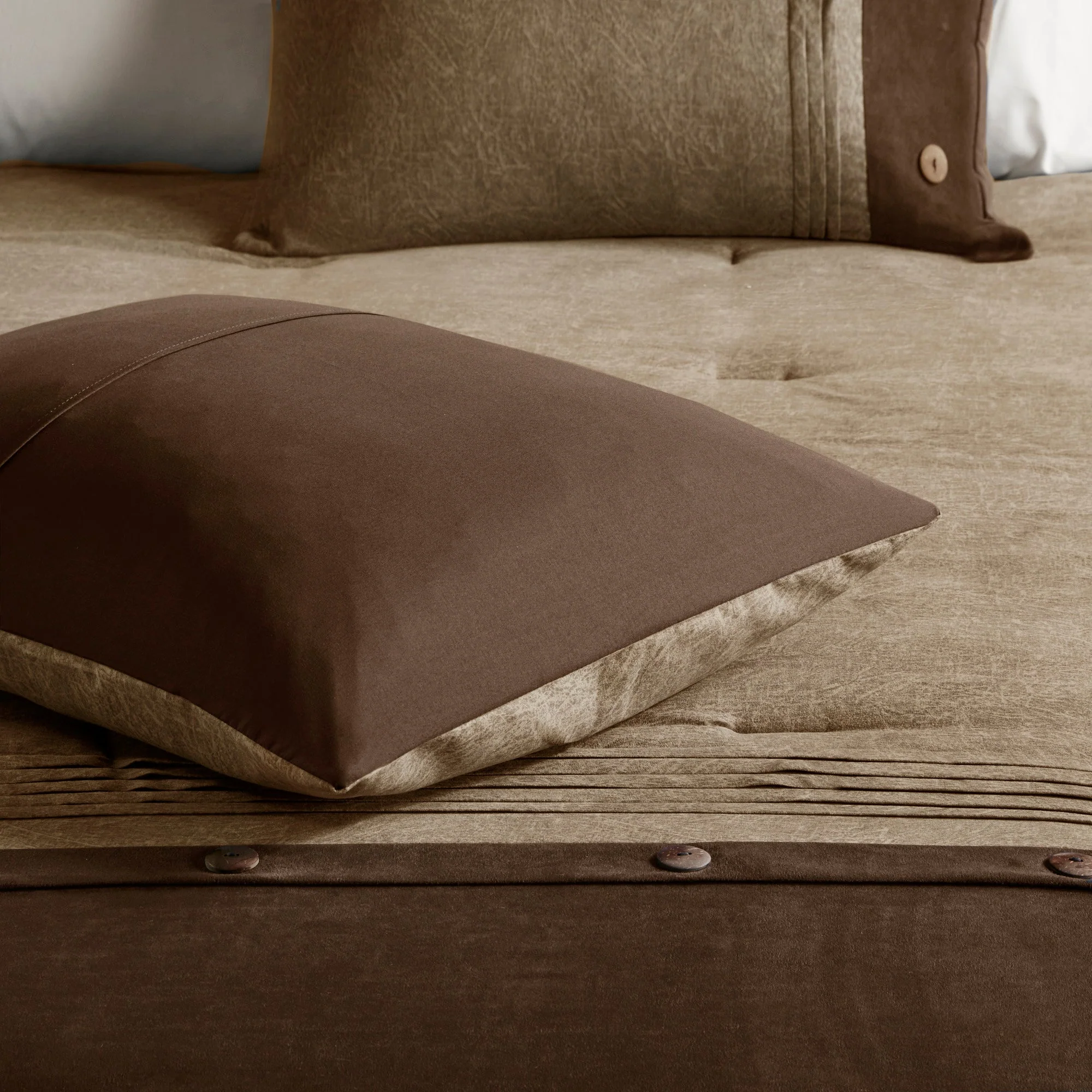 7 Piece Faux Suede Comforter Set Brown Queen - Image 10