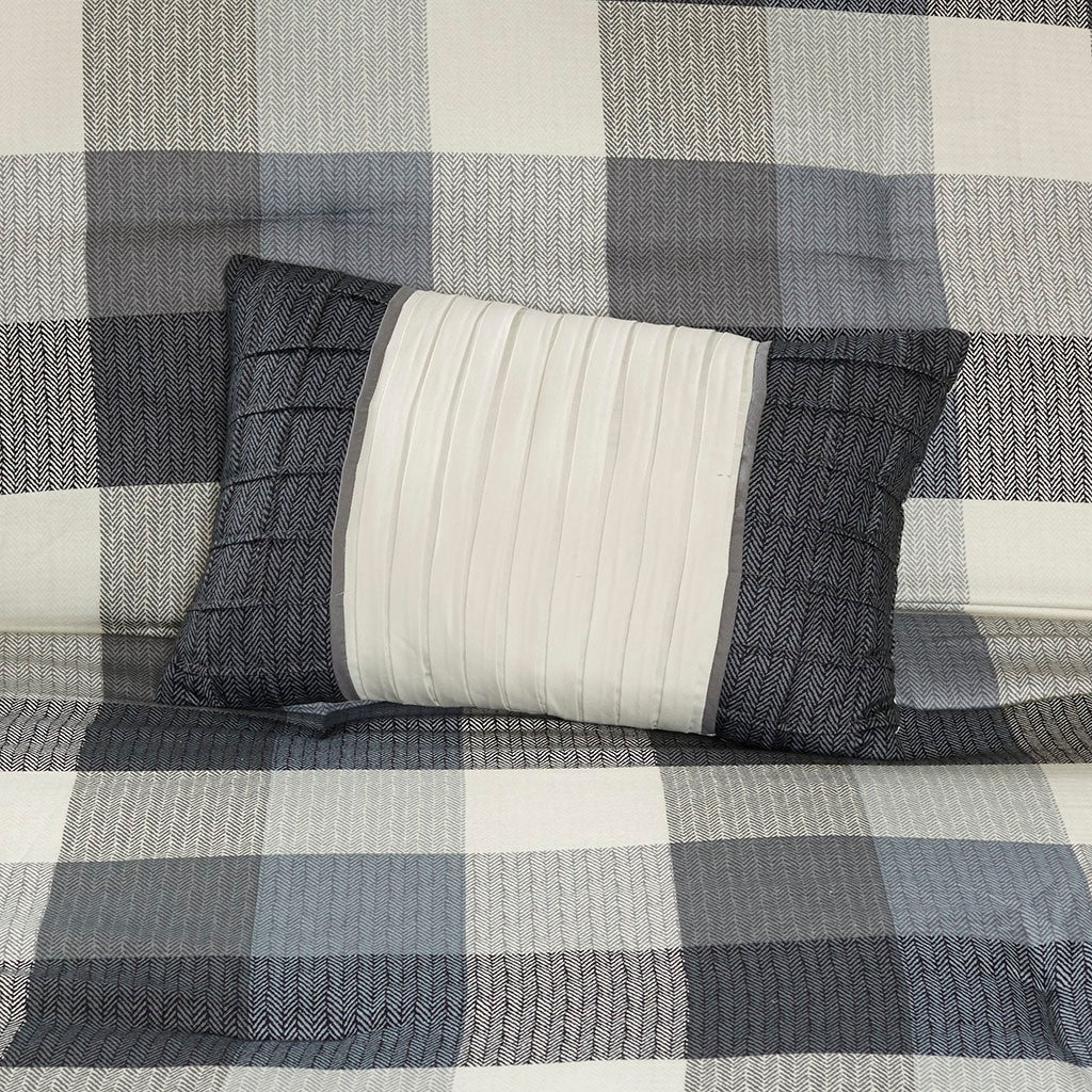 7 Piece Herringbone Comforter Set Grey Cal King - Image 2