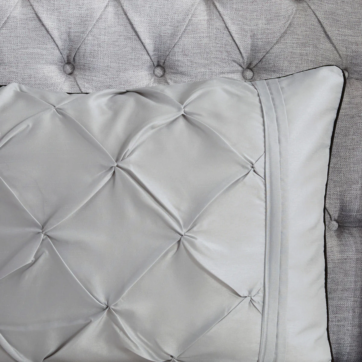 7 Piece Tufted Comforter Set Grey Queen - Image 12