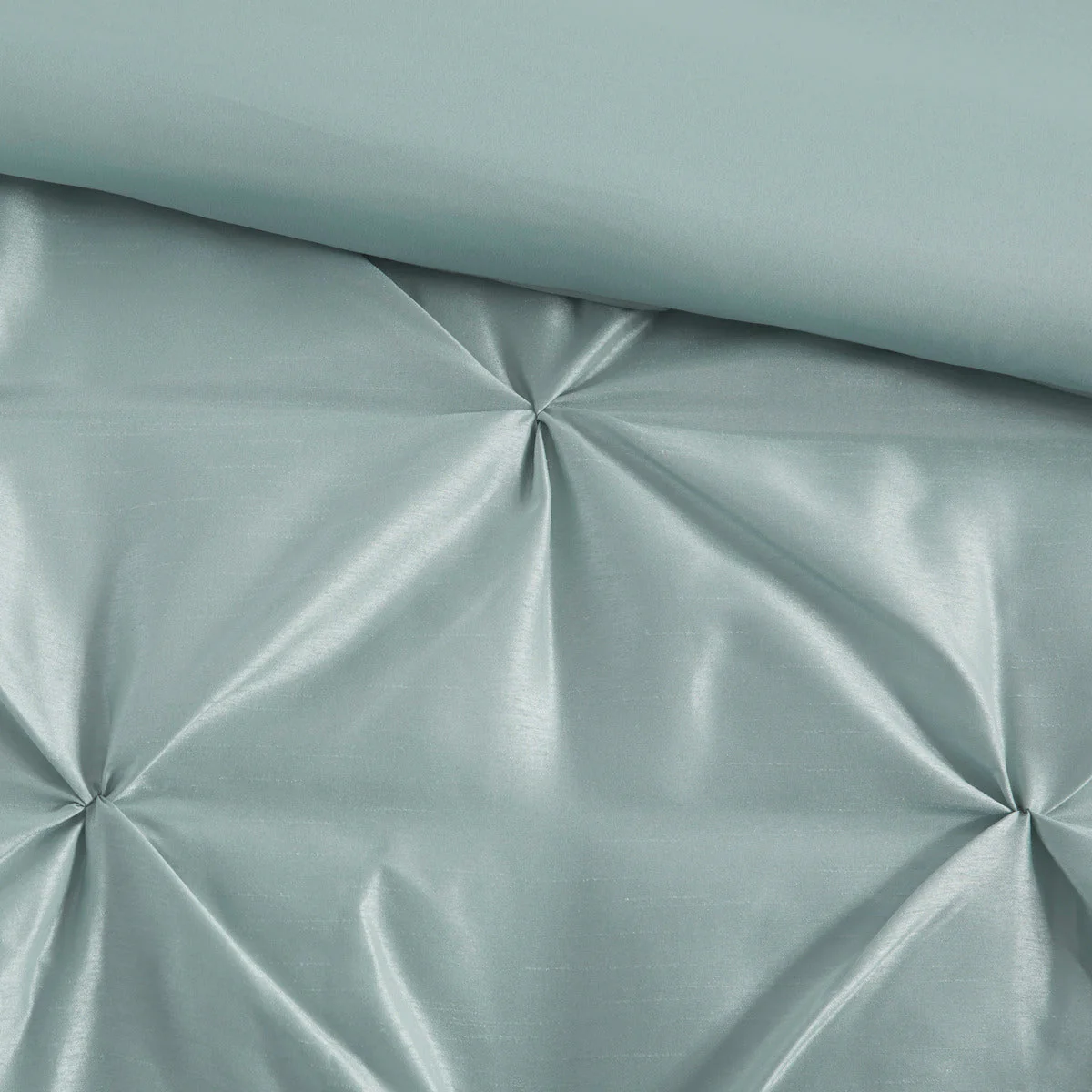 7 Piece Tufted Comforter Set Seafoam Queen - Image 9