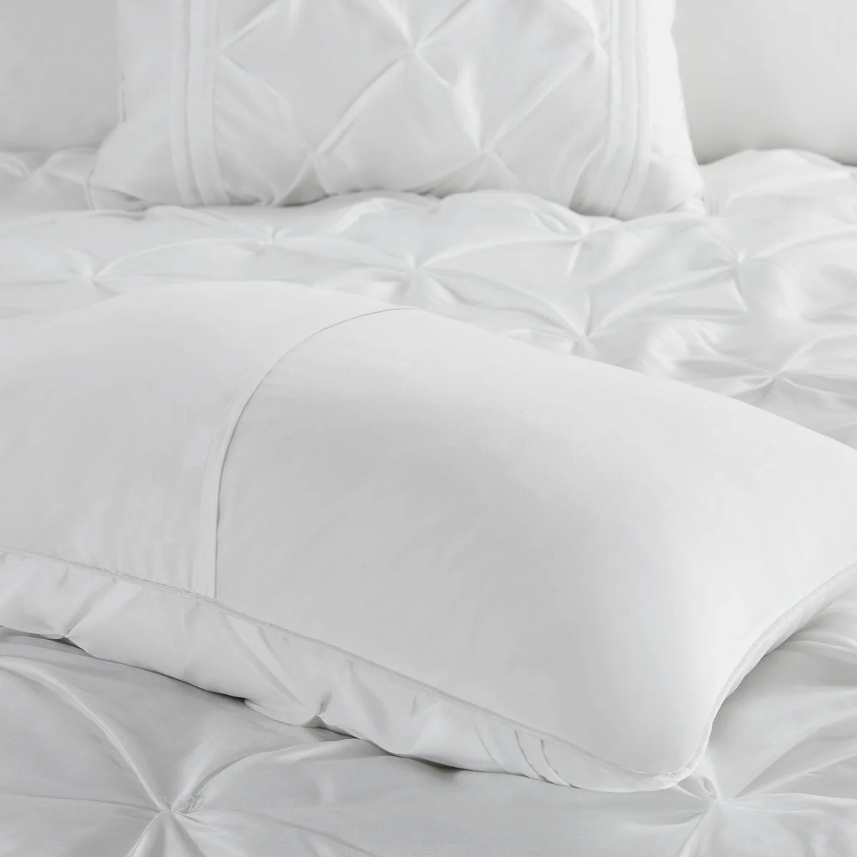 7 Piece Tufted Comforter Set White - Image 40