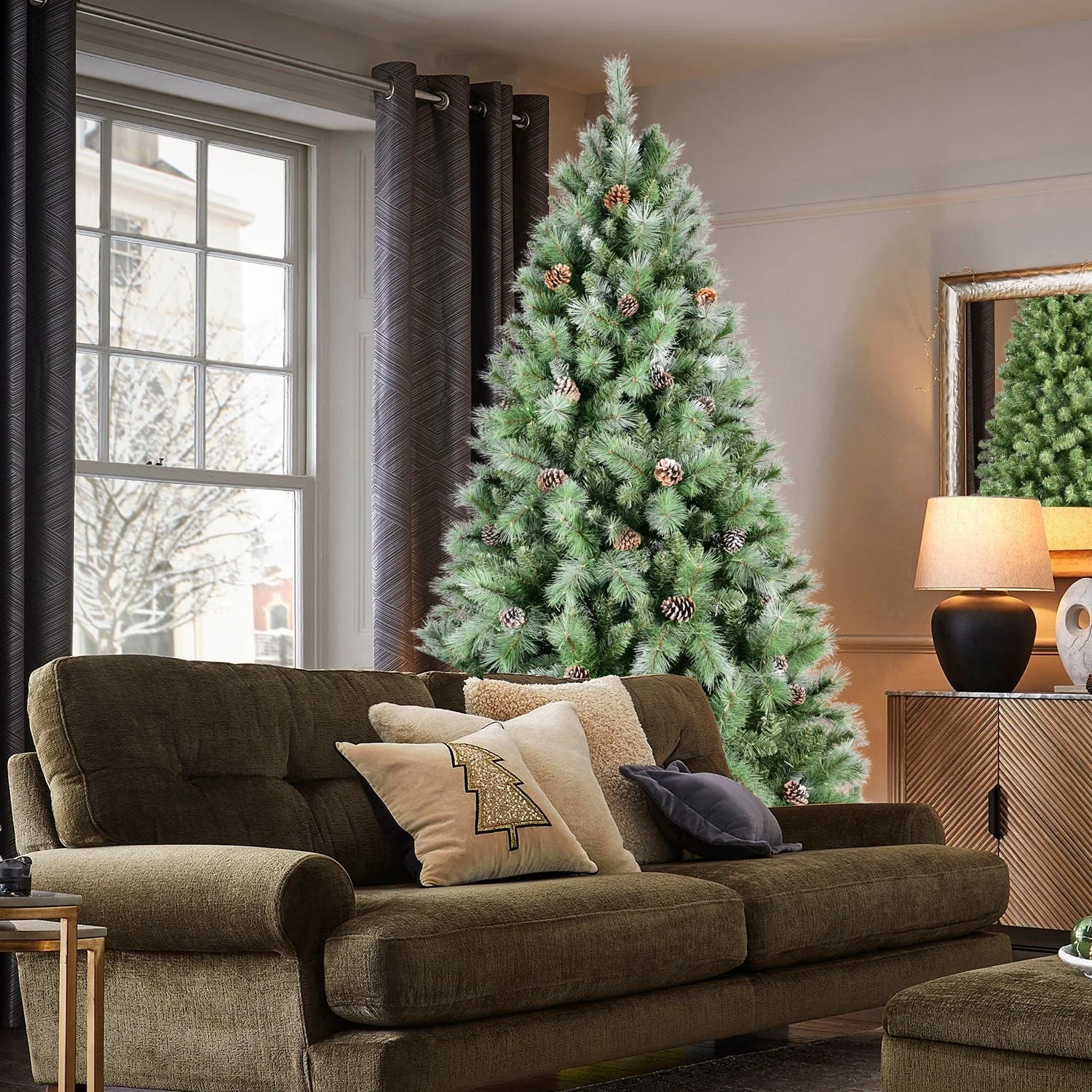 8 Ft The Full-Bodied Pre-Decorated Pinecone Christmas Tree - Image 8