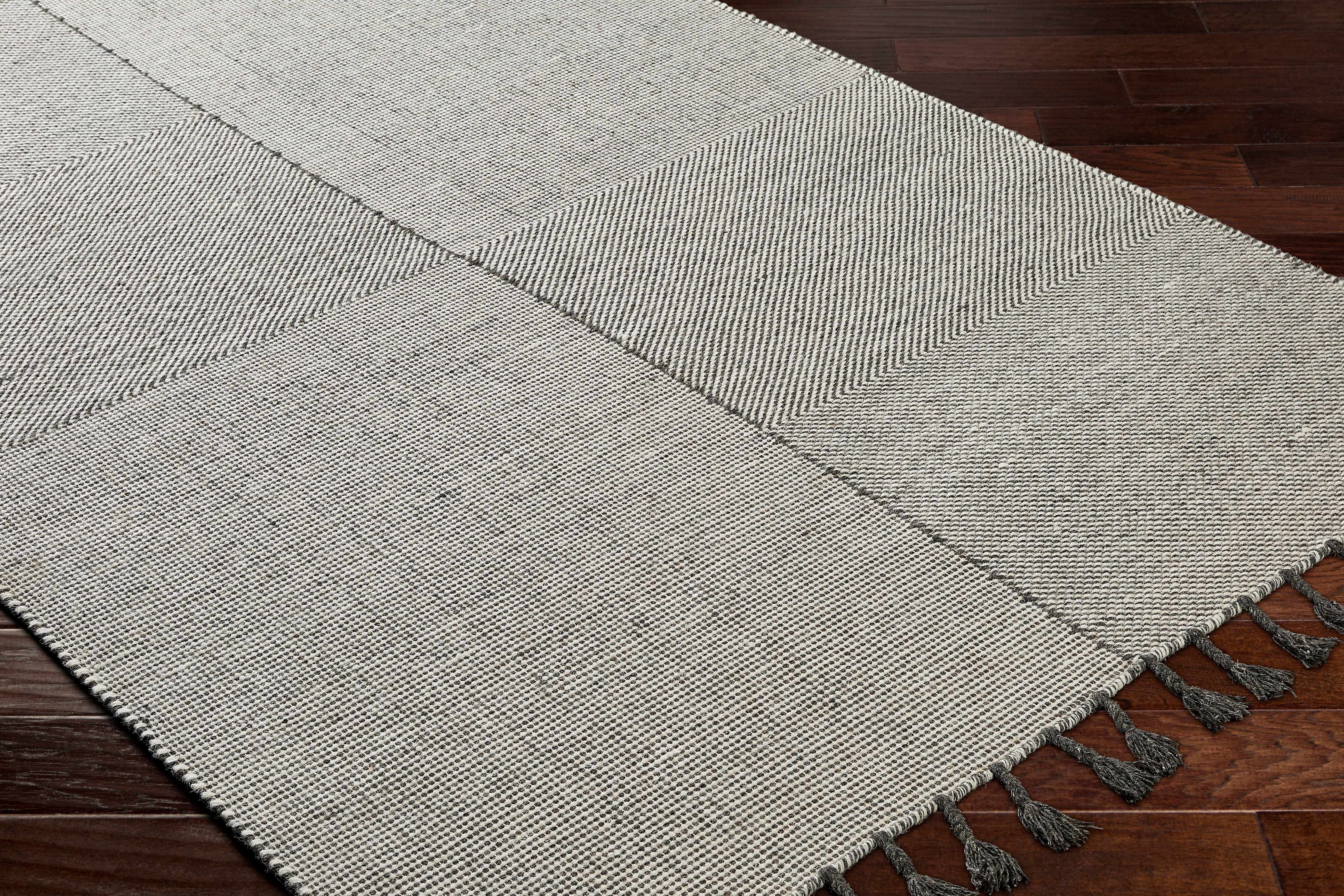 Abhay Gray Wool Area Rug - Clearance - Image 4