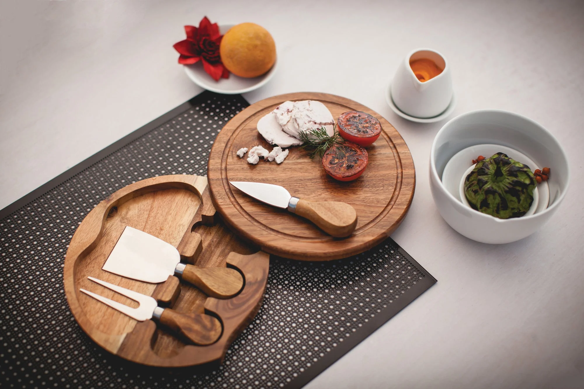 Acacia Brie Cheese Cutting Board & Tools Set - Image 4